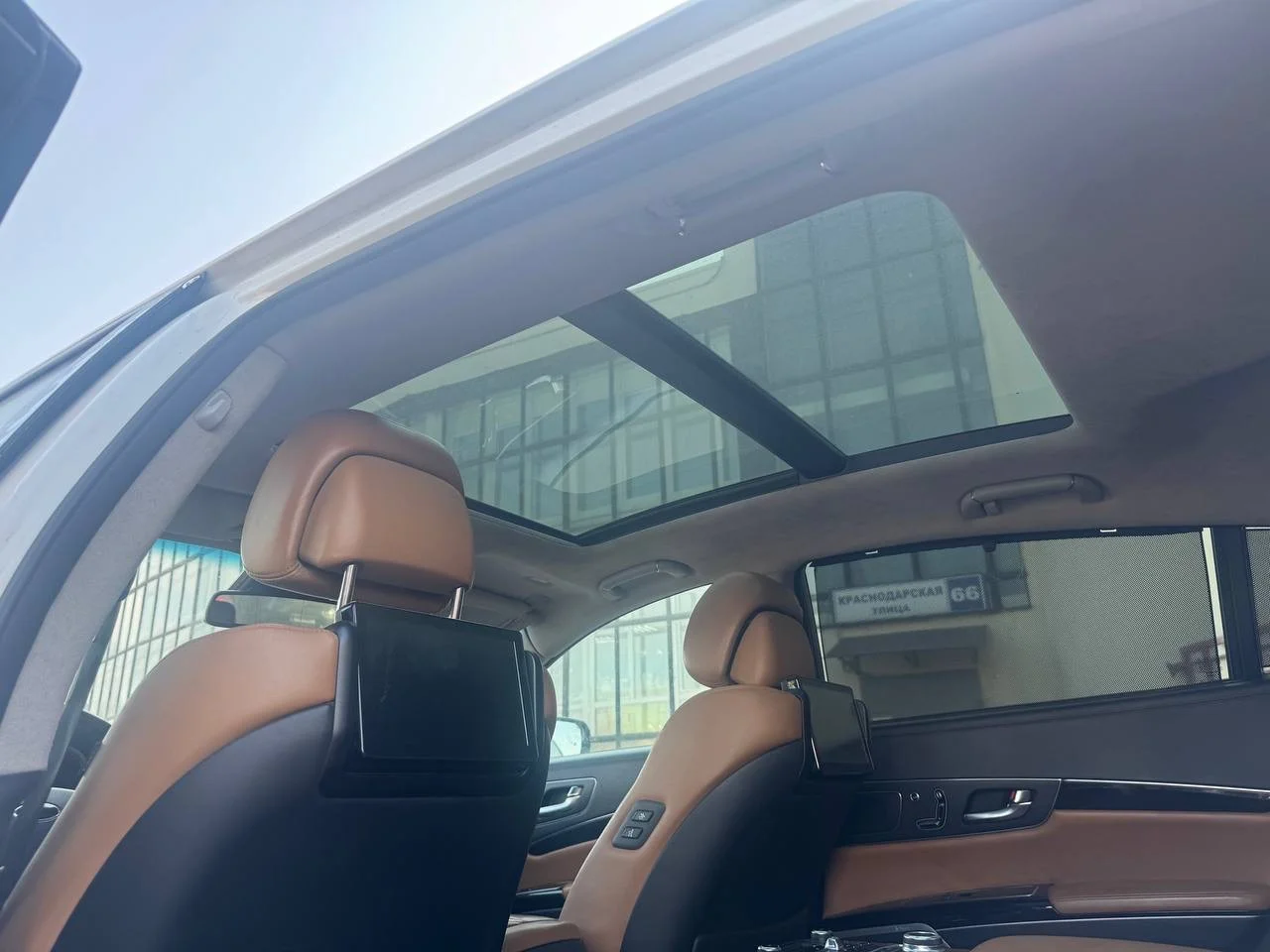Разбирается Kia Quoris - миниатюра 5