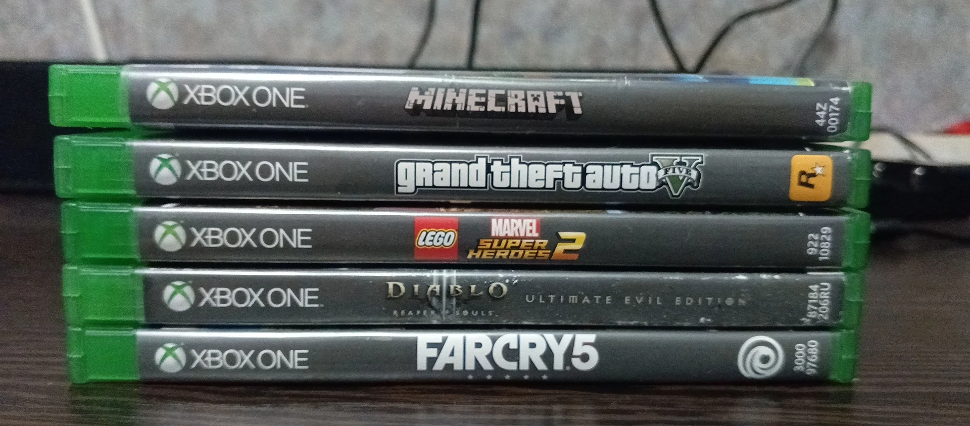 Xbox one X с играми - миниатюра 6