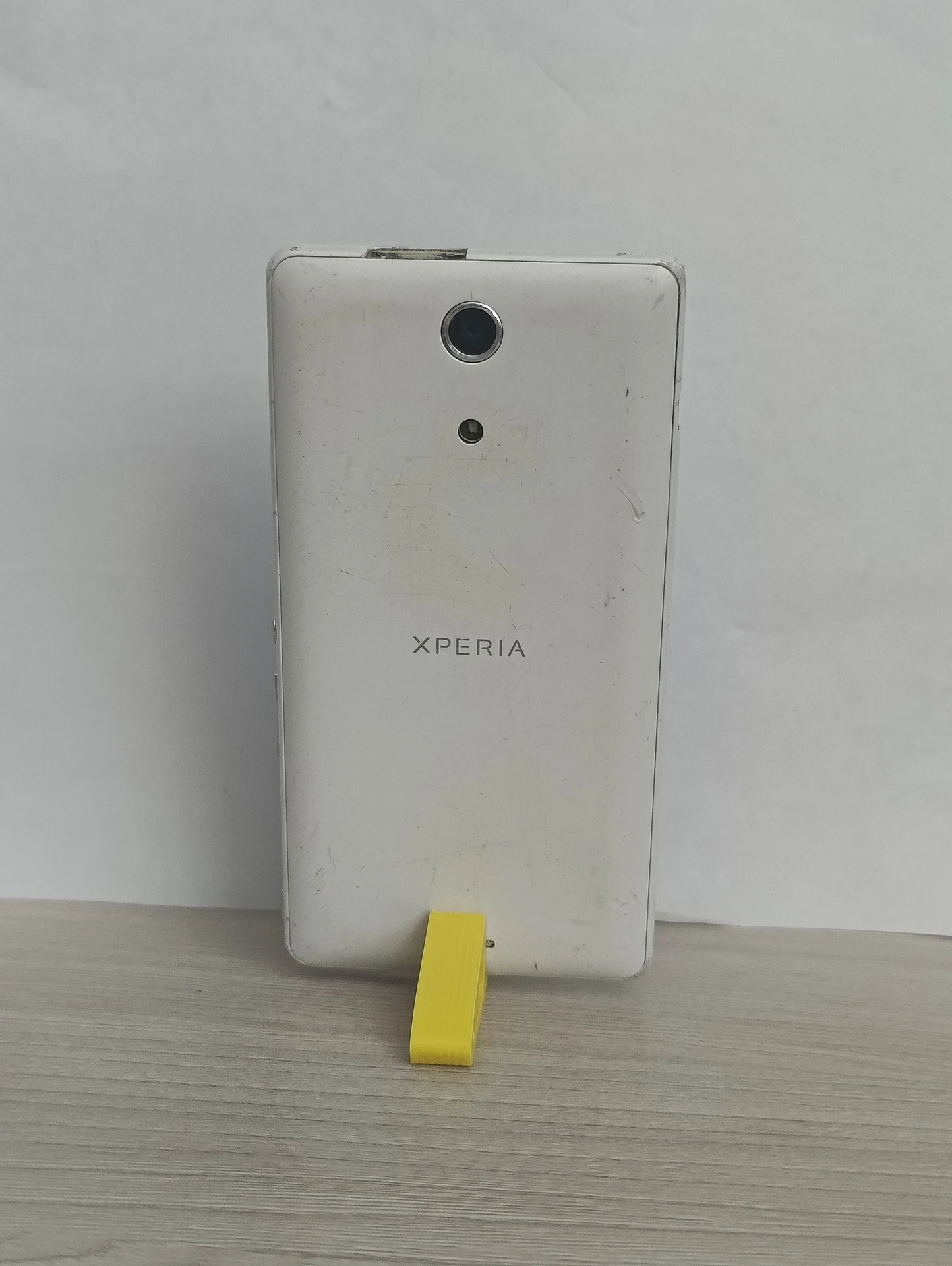 Sony Xperia ZR (C5502) - миниатюра 4