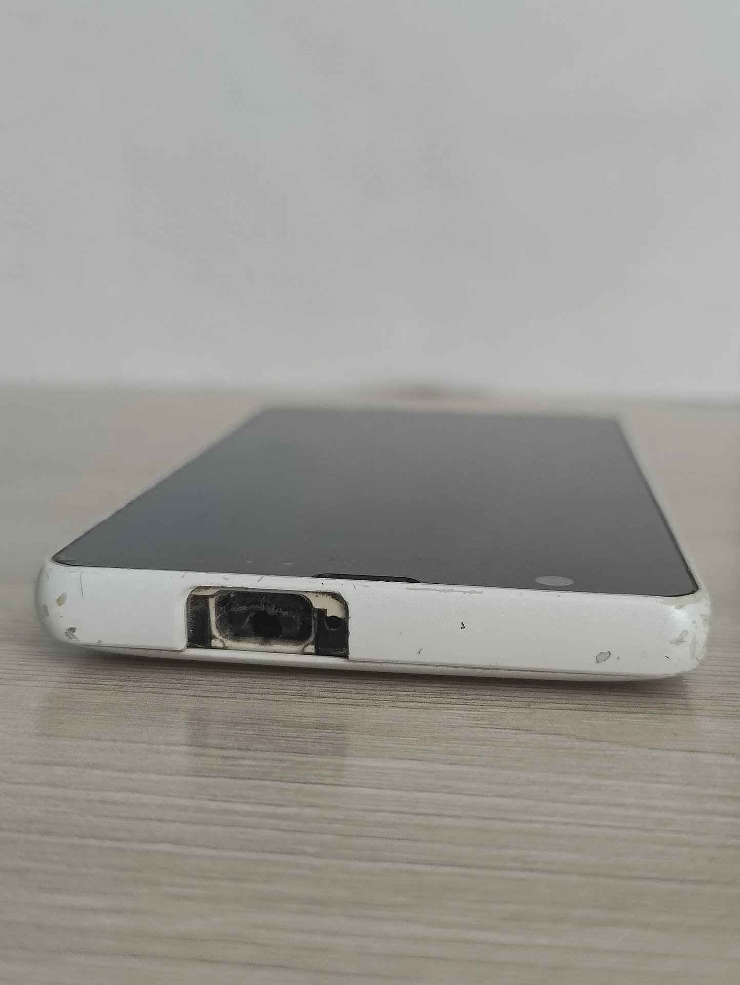 Sony Xperia ZR (C5502) - миниатюра 6