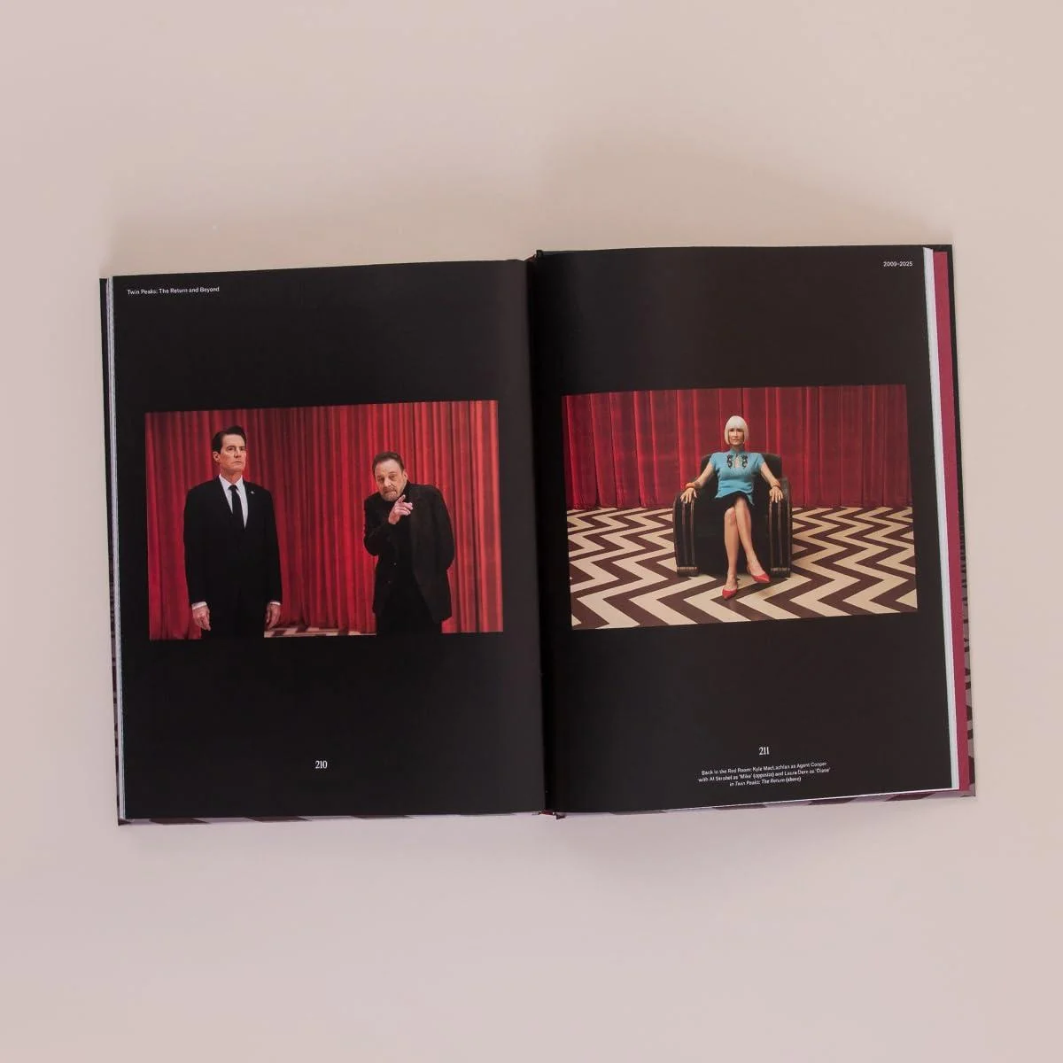 В наличии Книга Дэвид Линч David Lynch - миниатюра 2