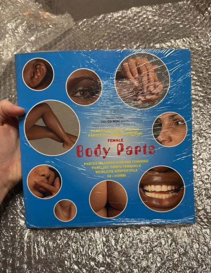 Female Body Parts книга эротика - изображение 1