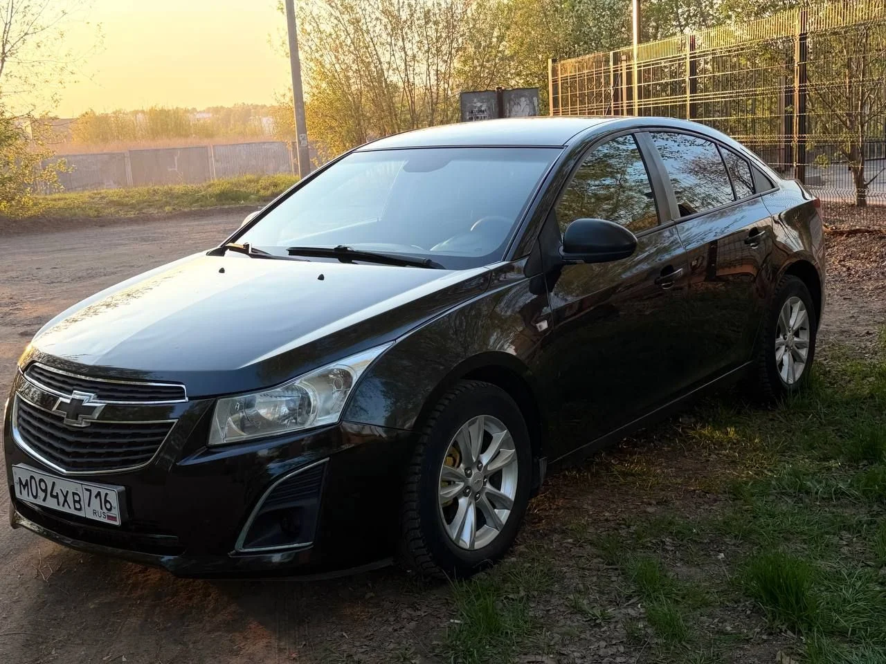 Chevrolet Cruze 2013г 1.8л 141 л.с. - изображение 1