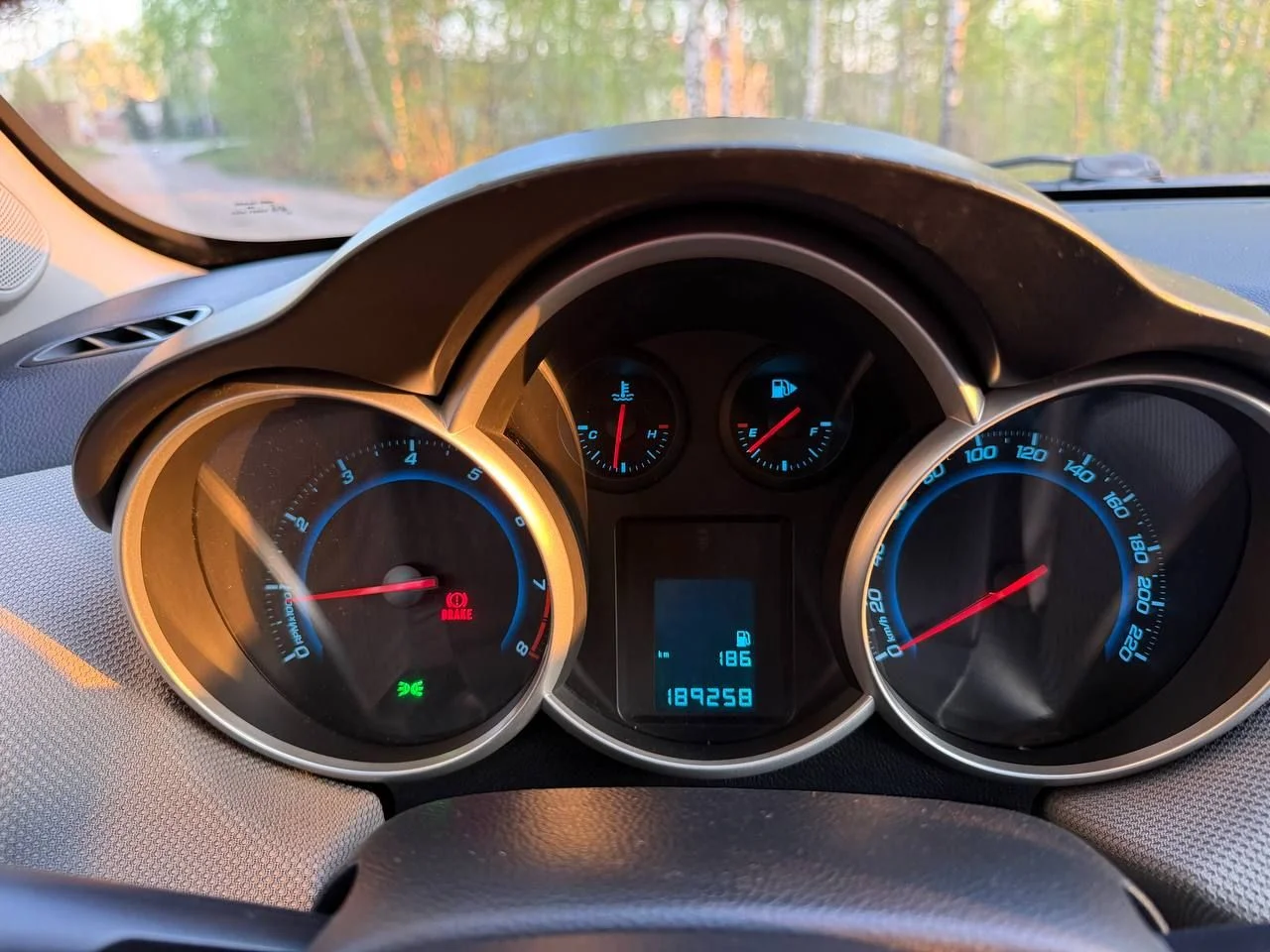 Chevrolet Cruze 2013г 1.8л 141 л.с. - миниатюра 7