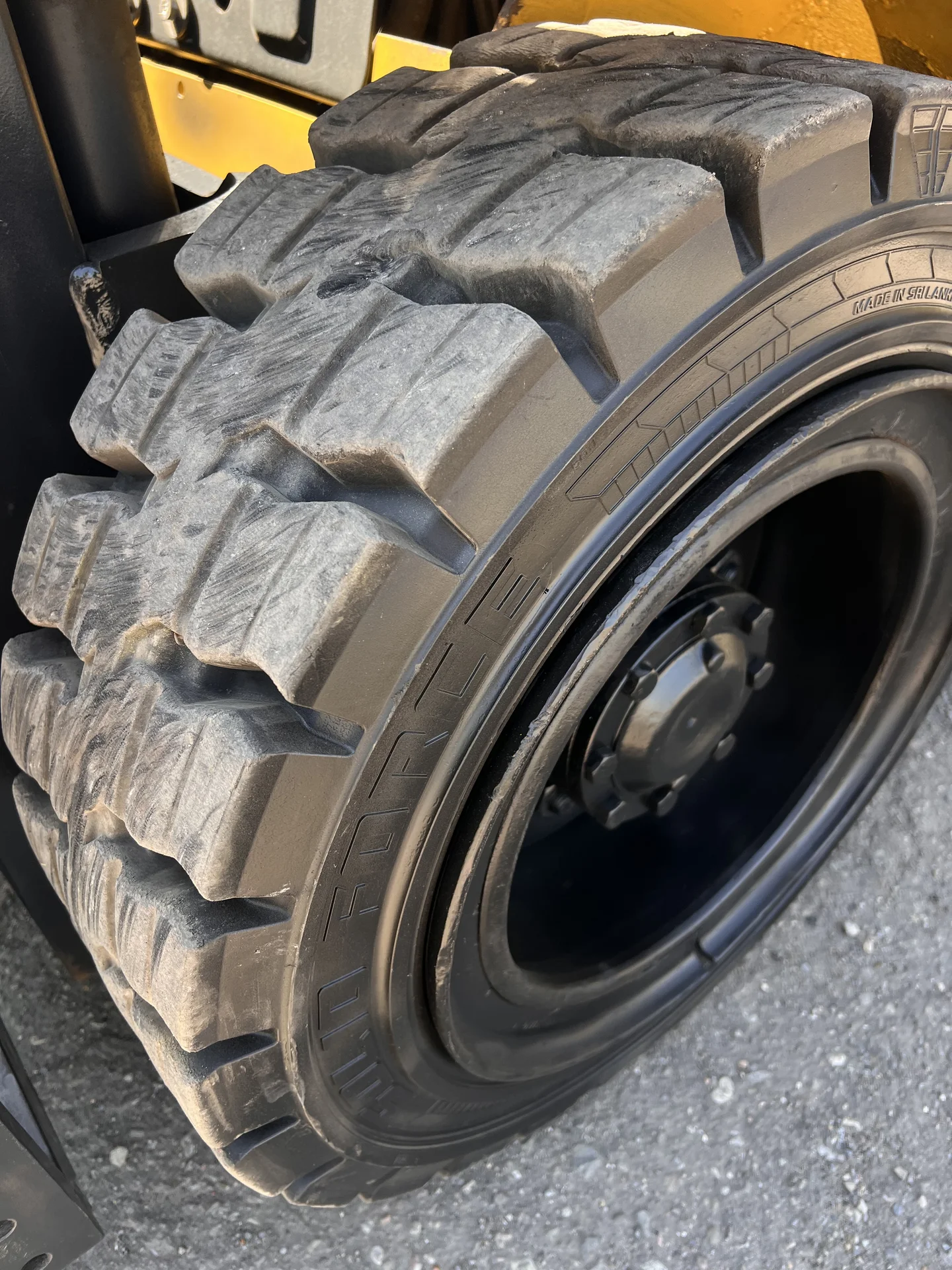Вилочный погрузчик Komatsu - миниатюра 8