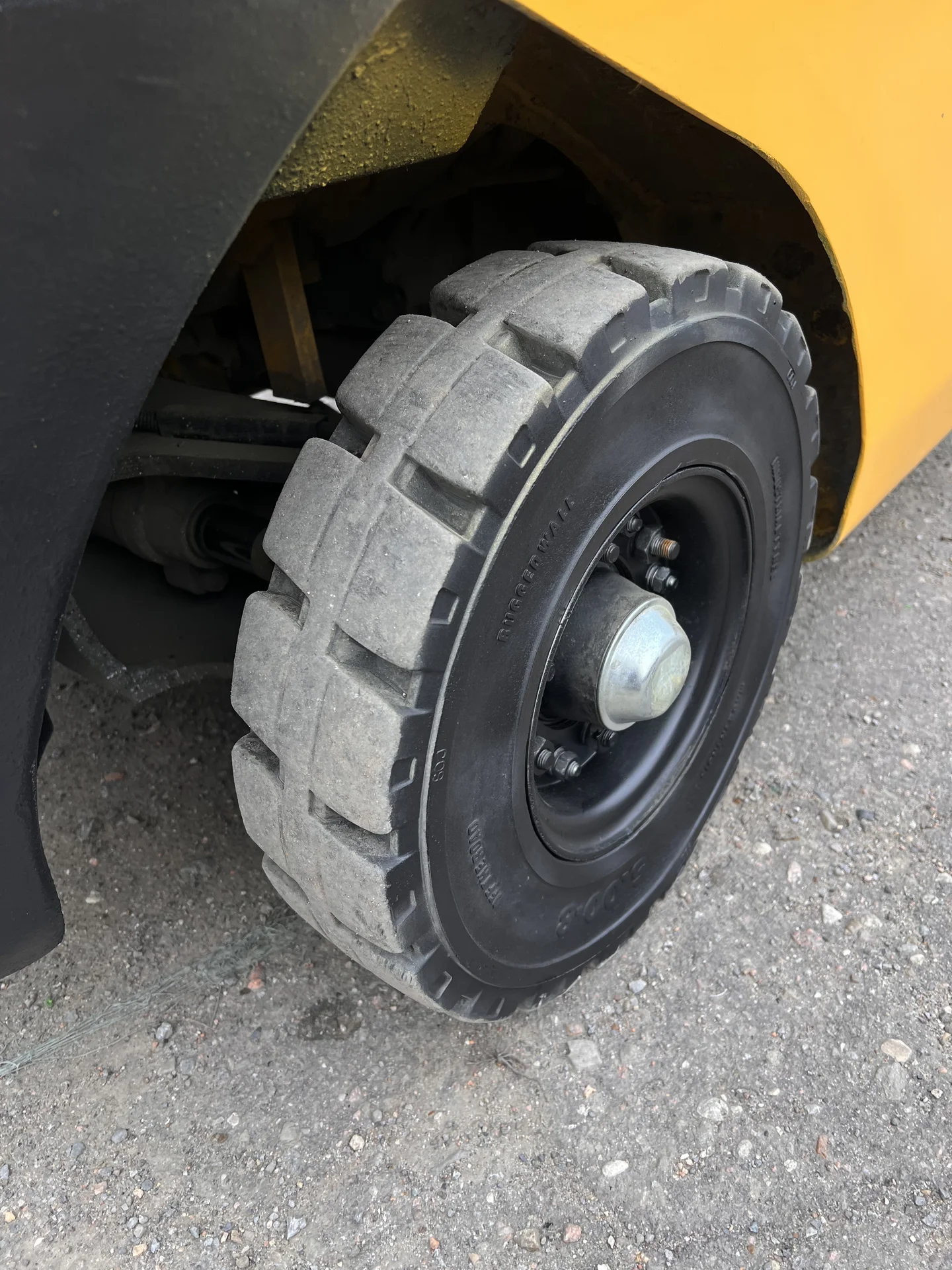 Погрузчик Komatsu дизель - миниатюра 6
