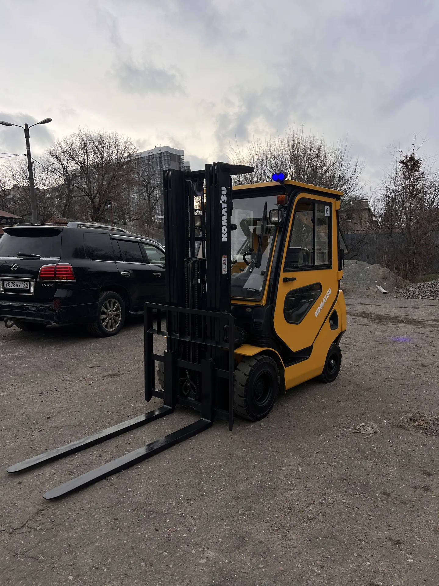 Погрузчик Komatsu дизель - миниатюра 19