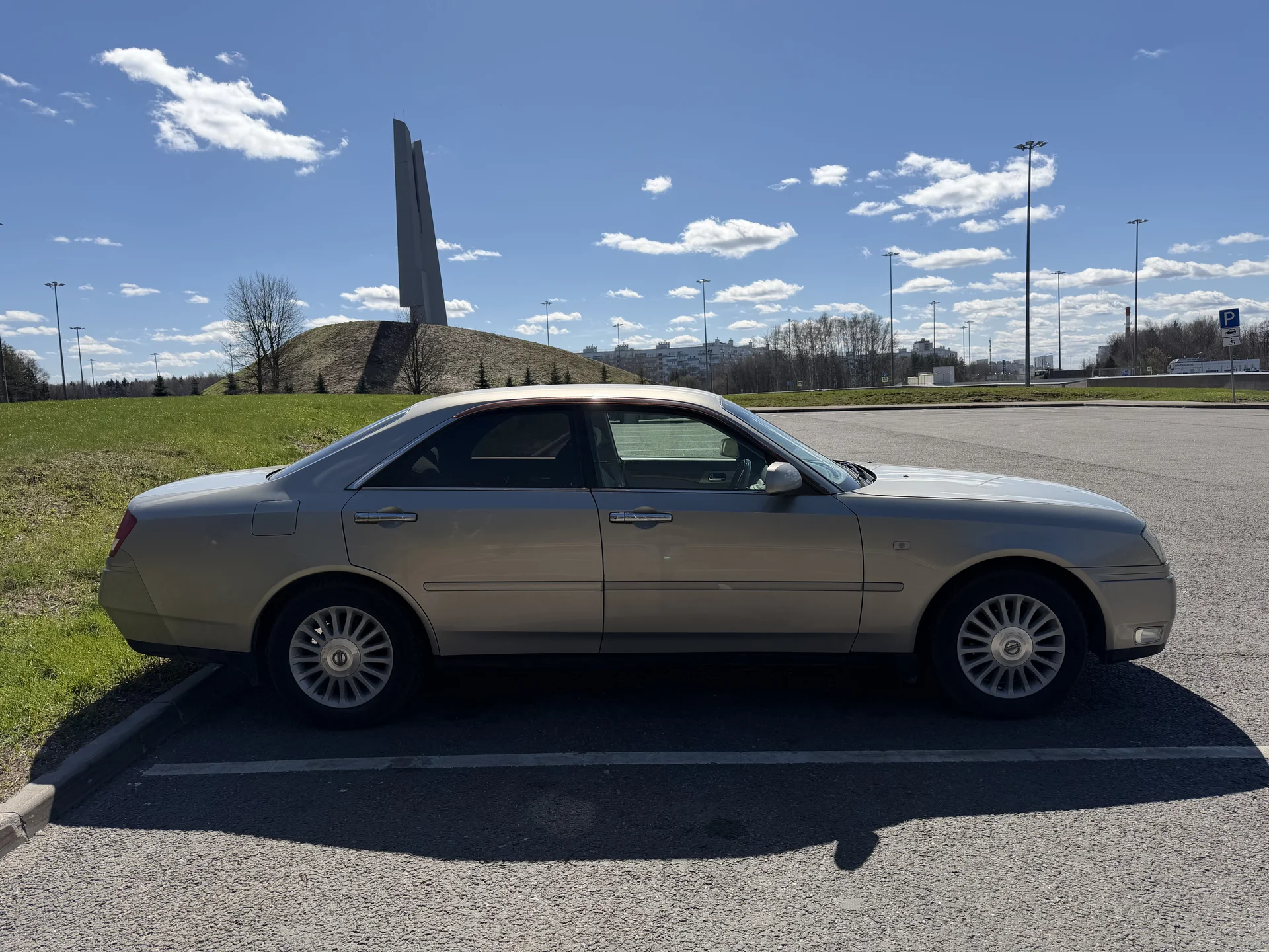 Nissan Cedric 2003, 120 000 км - миниатюра 3
