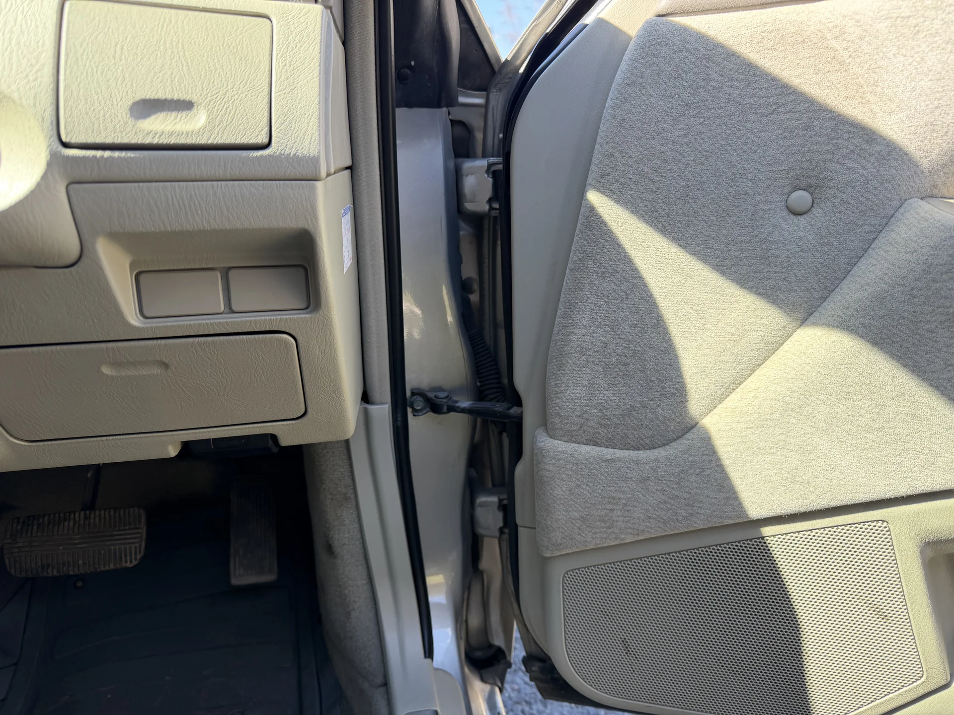 Nissan Cedric 2003, 120 000 км - миниатюра 18