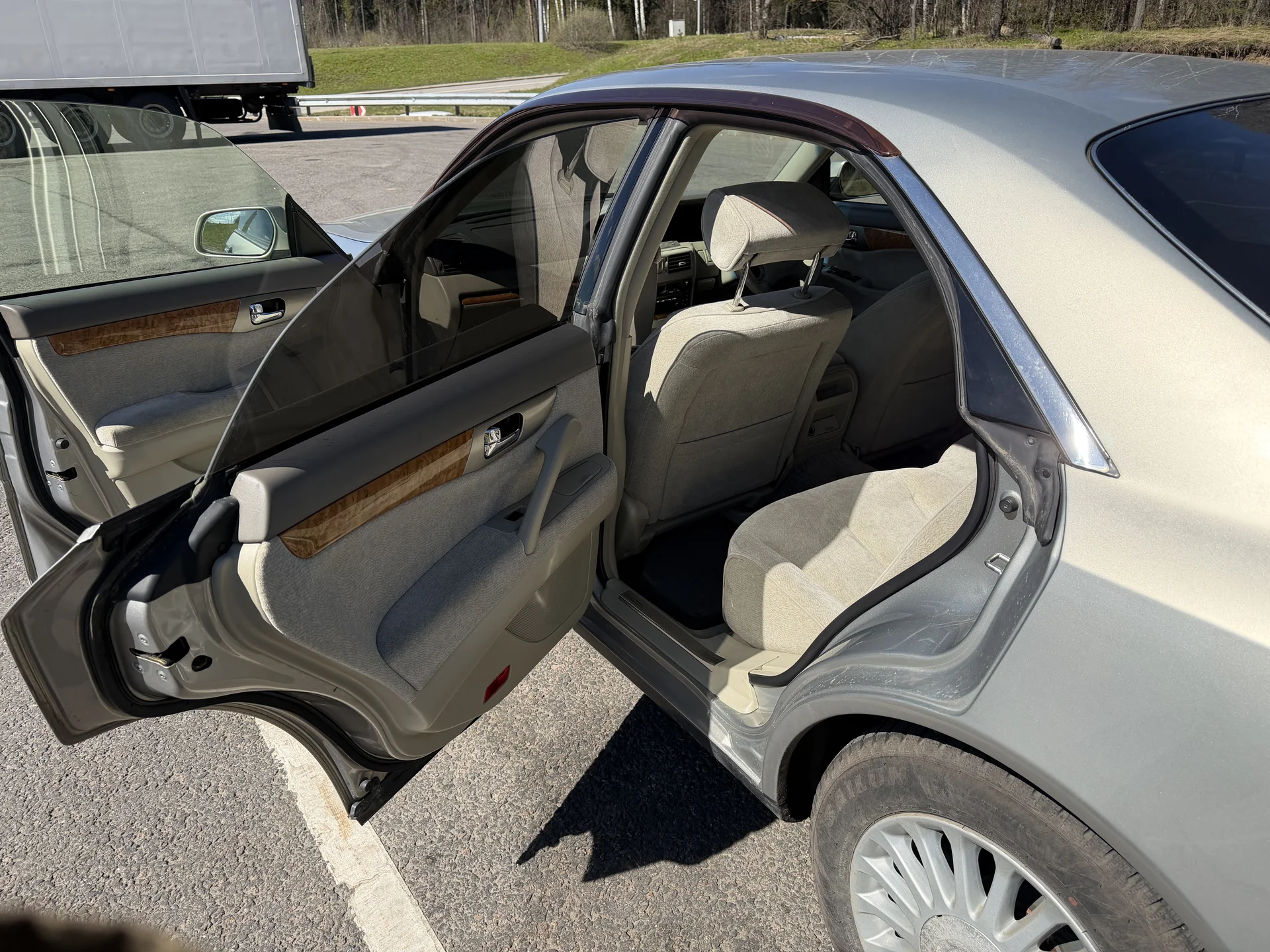Nissan Cedric 2003, 120 000 км - миниатюра 24