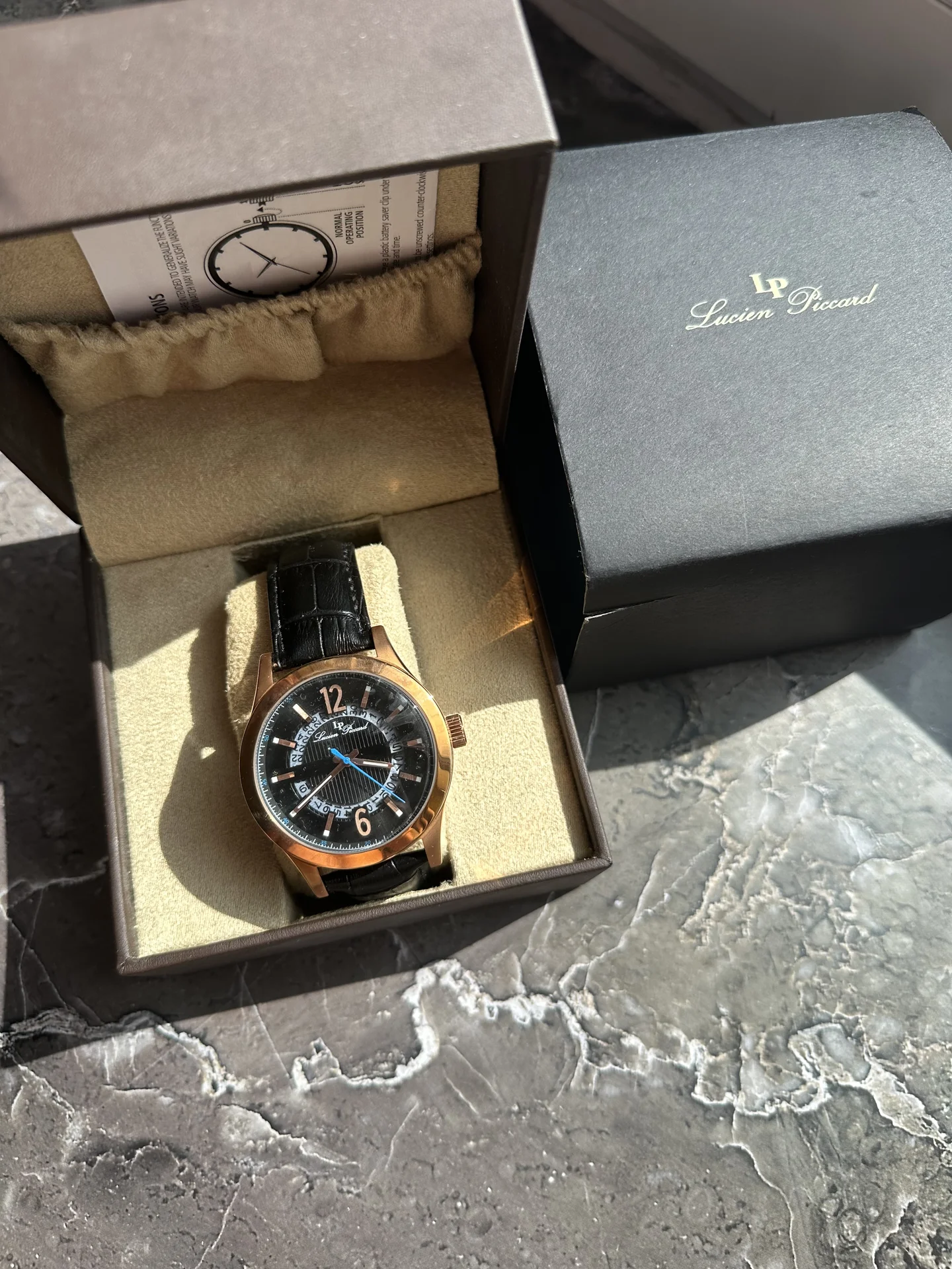 Наручные часы Lucien Piccard Oxford - миниатюра 2