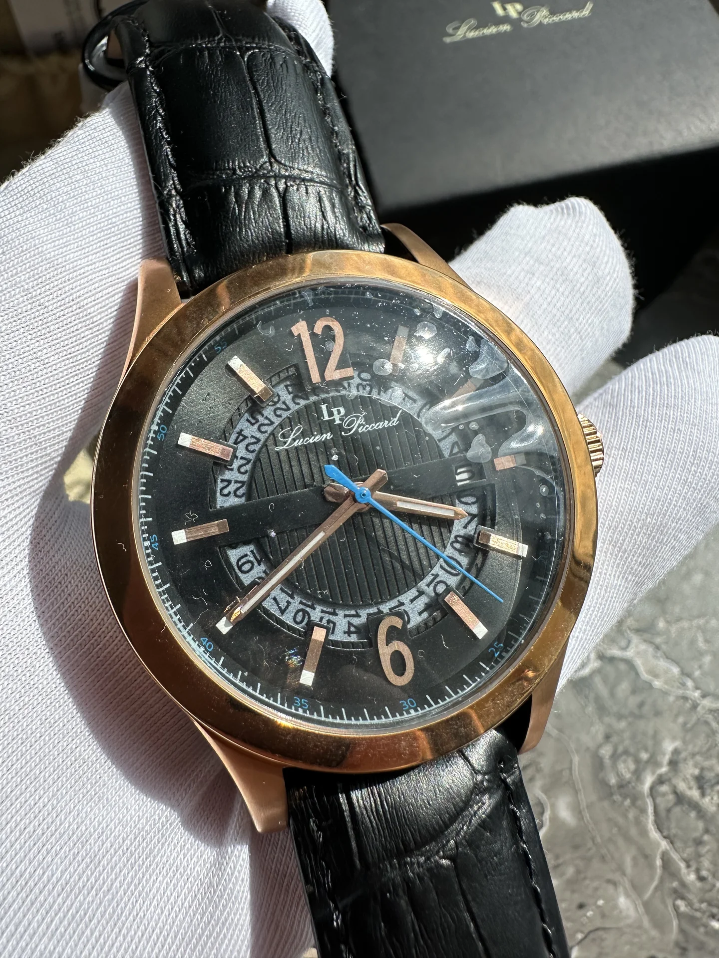 Наручные часы Lucien Piccard Oxford - миниатюра 4