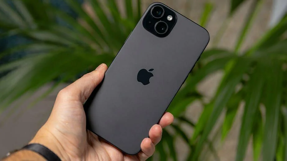 iPhone 15 - изображение 1