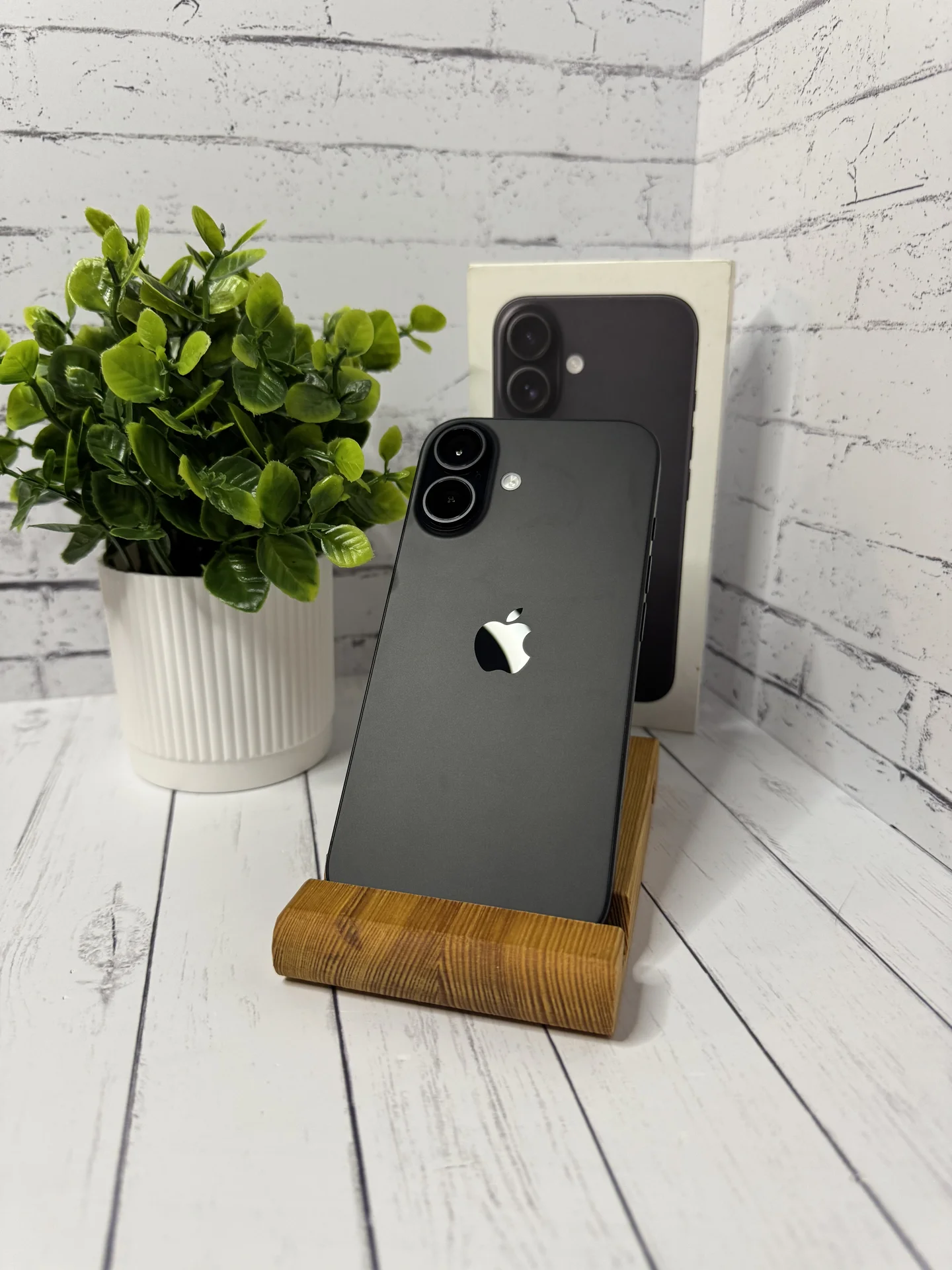 iPhone 16 128gb - изображение 1