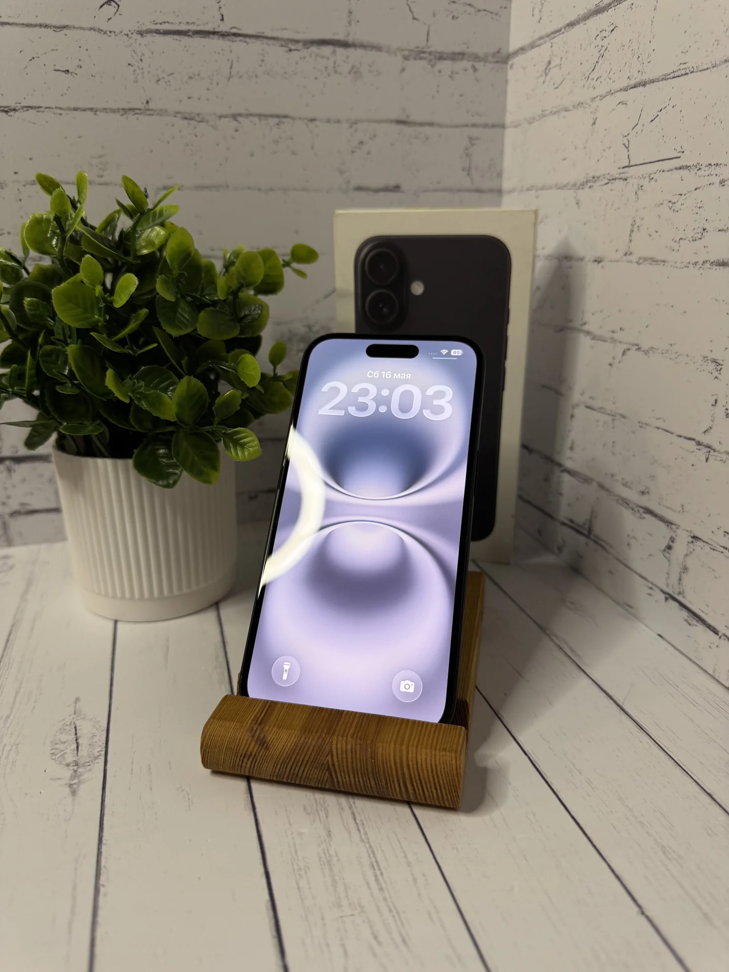 iPhone 16 128gb - миниатюра 3