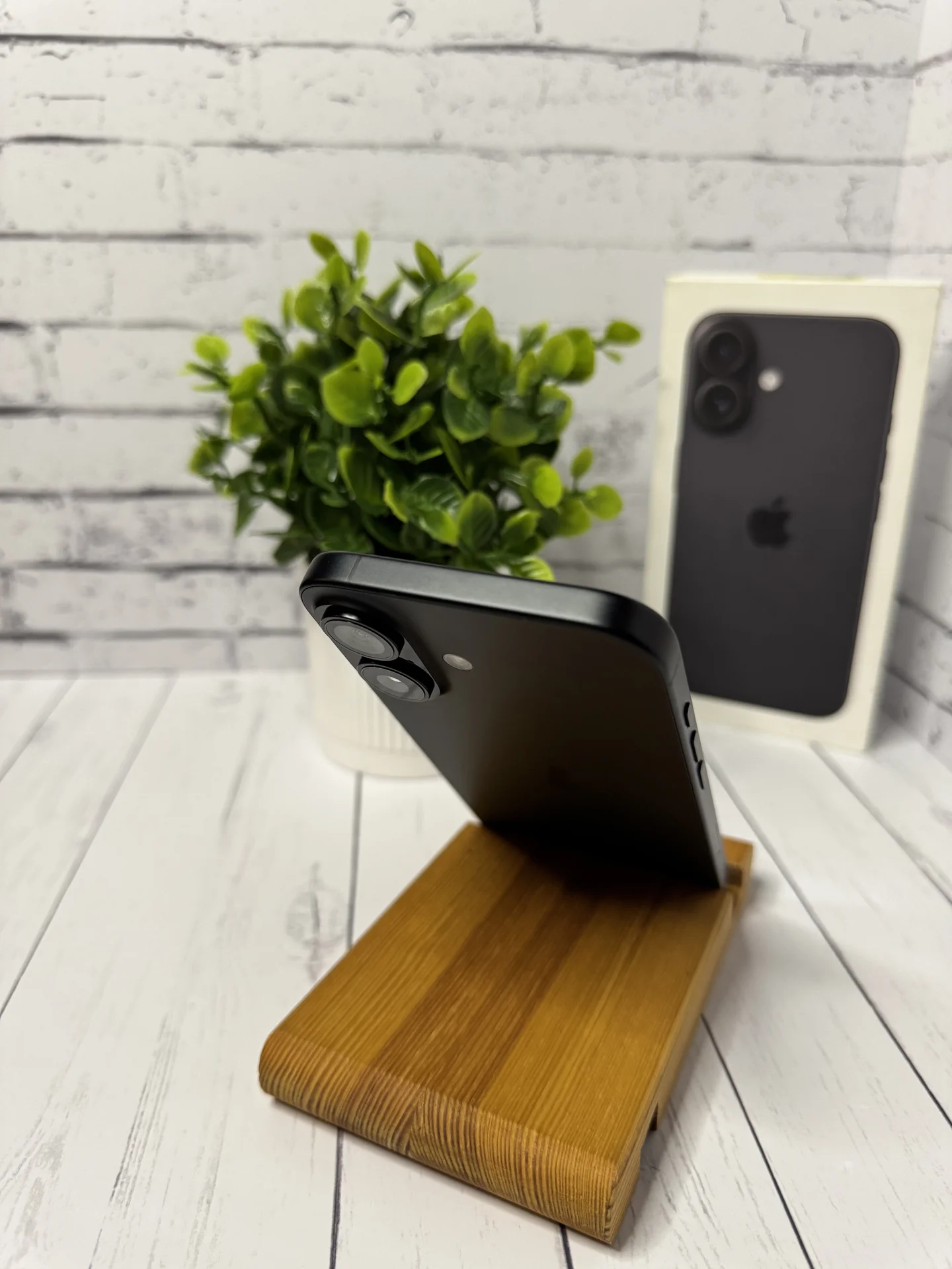 iPhone 16 128gb - миниатюра 8