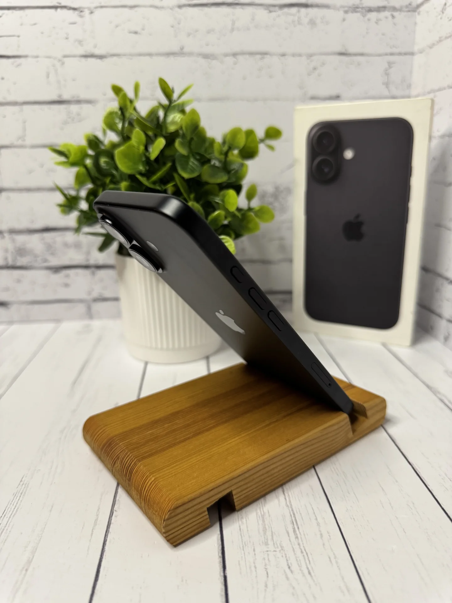 iPhone 16 128gb - миниатюра 9