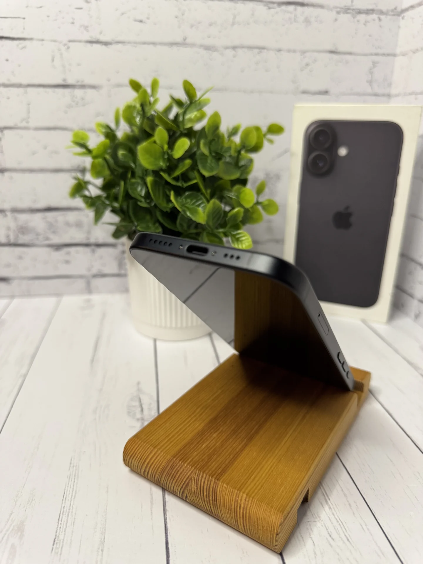 iPhone 16 128gb - миниатюра 10