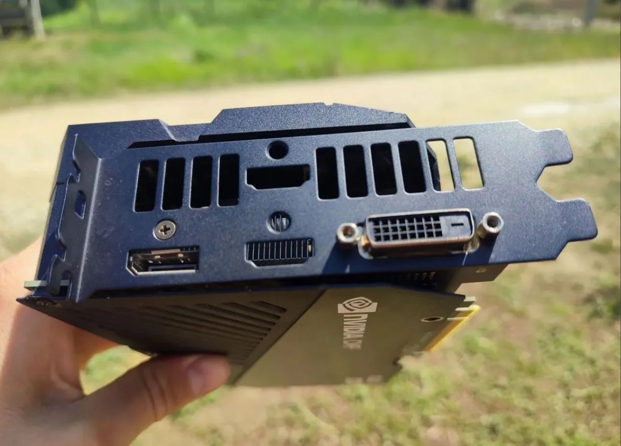 Обслуженная cmp40 x16 rtx 2060 super - миниатюра 3