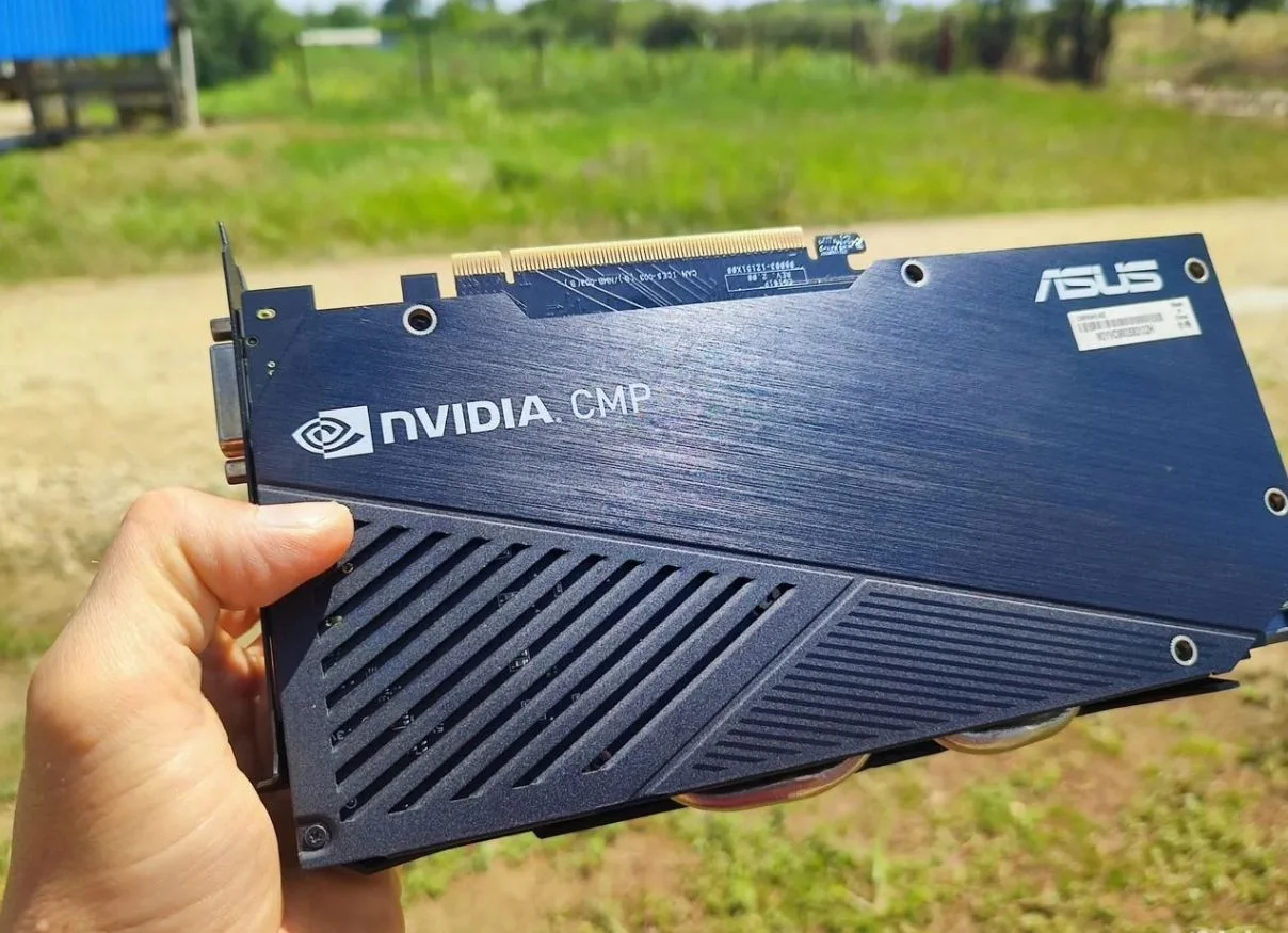 Обслуженная cmp40 x16 rtx 2060 super - миниатюра 4