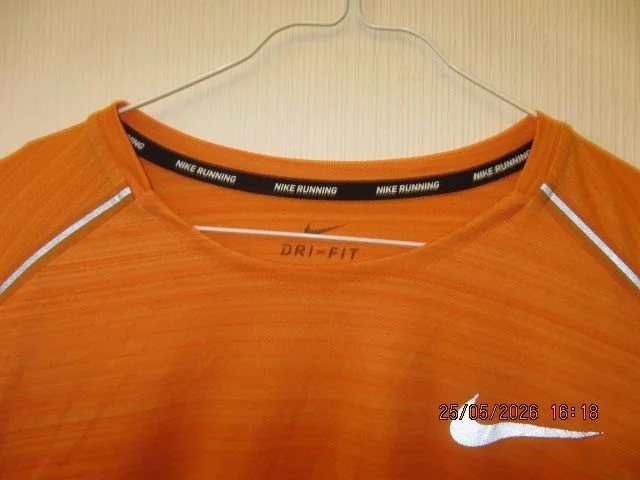 Лонгслив Nike - миниатюра 4