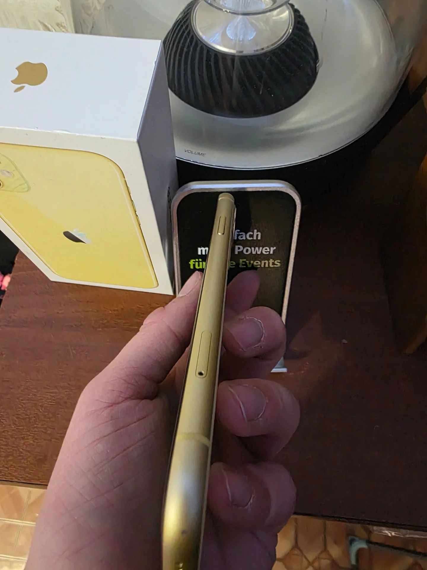 Iphone 11 64gb - миниатюра 4