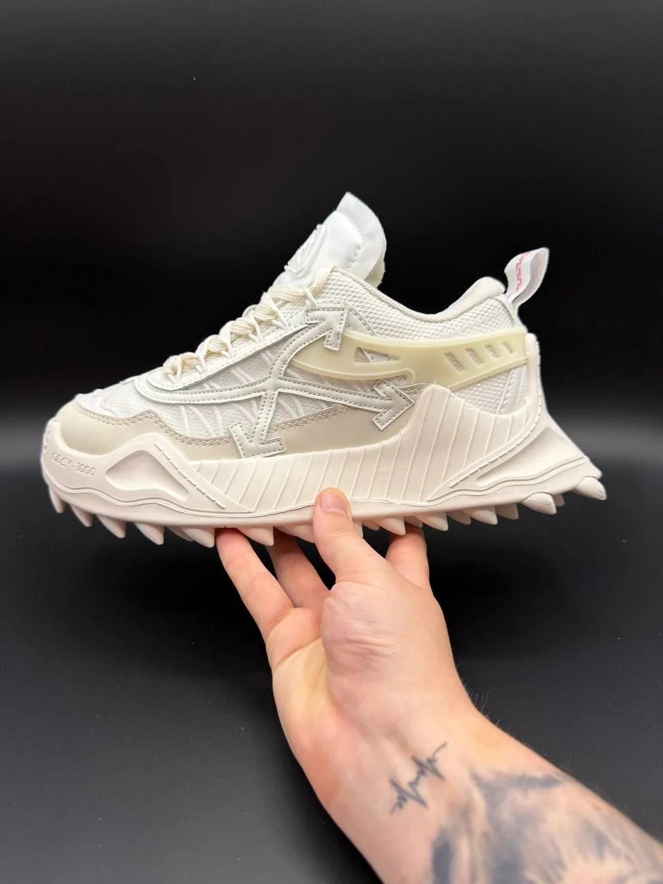 Кроссовки Off White odsy 1000 - изображение 1