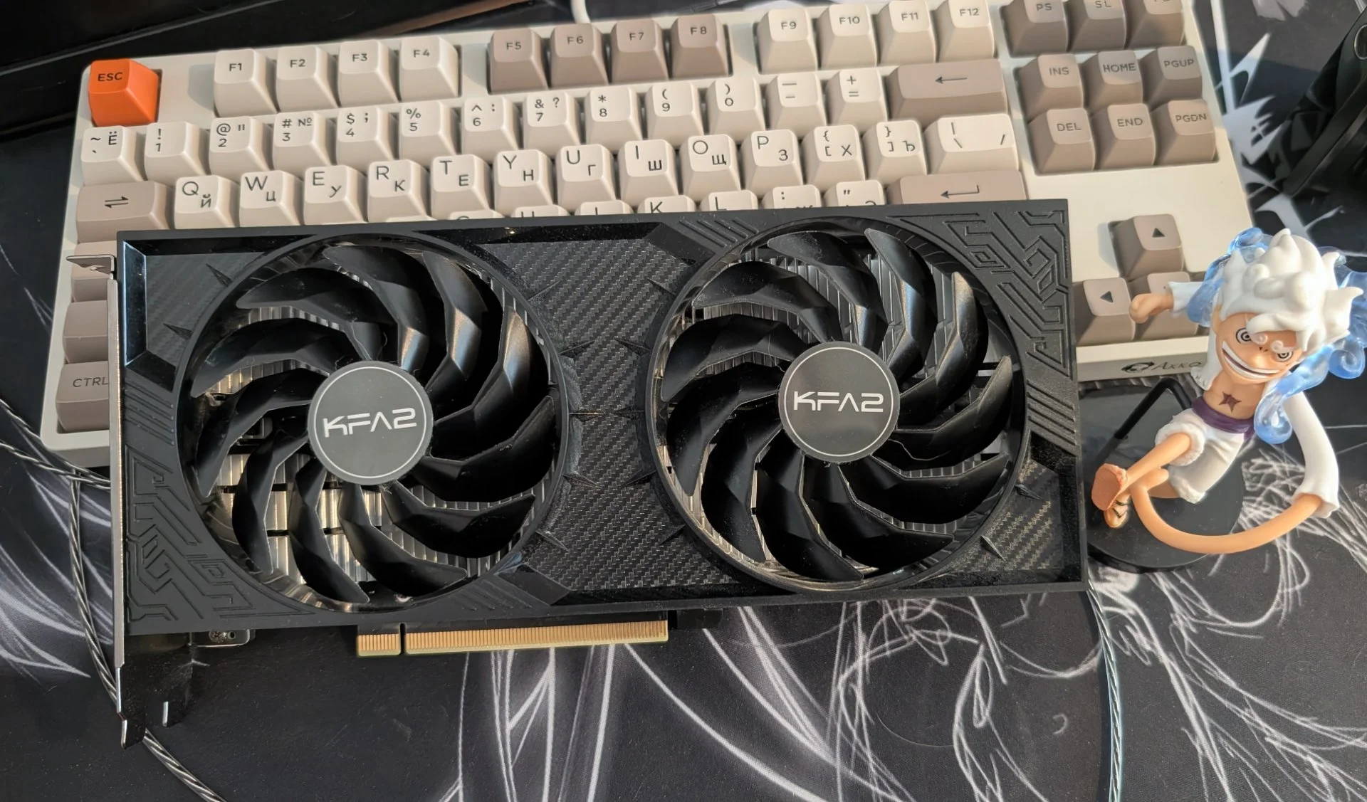 Видеокарта KFA2 Nvidia Geforce RTX 4060 8GB (на гарантии) - изображение 1
