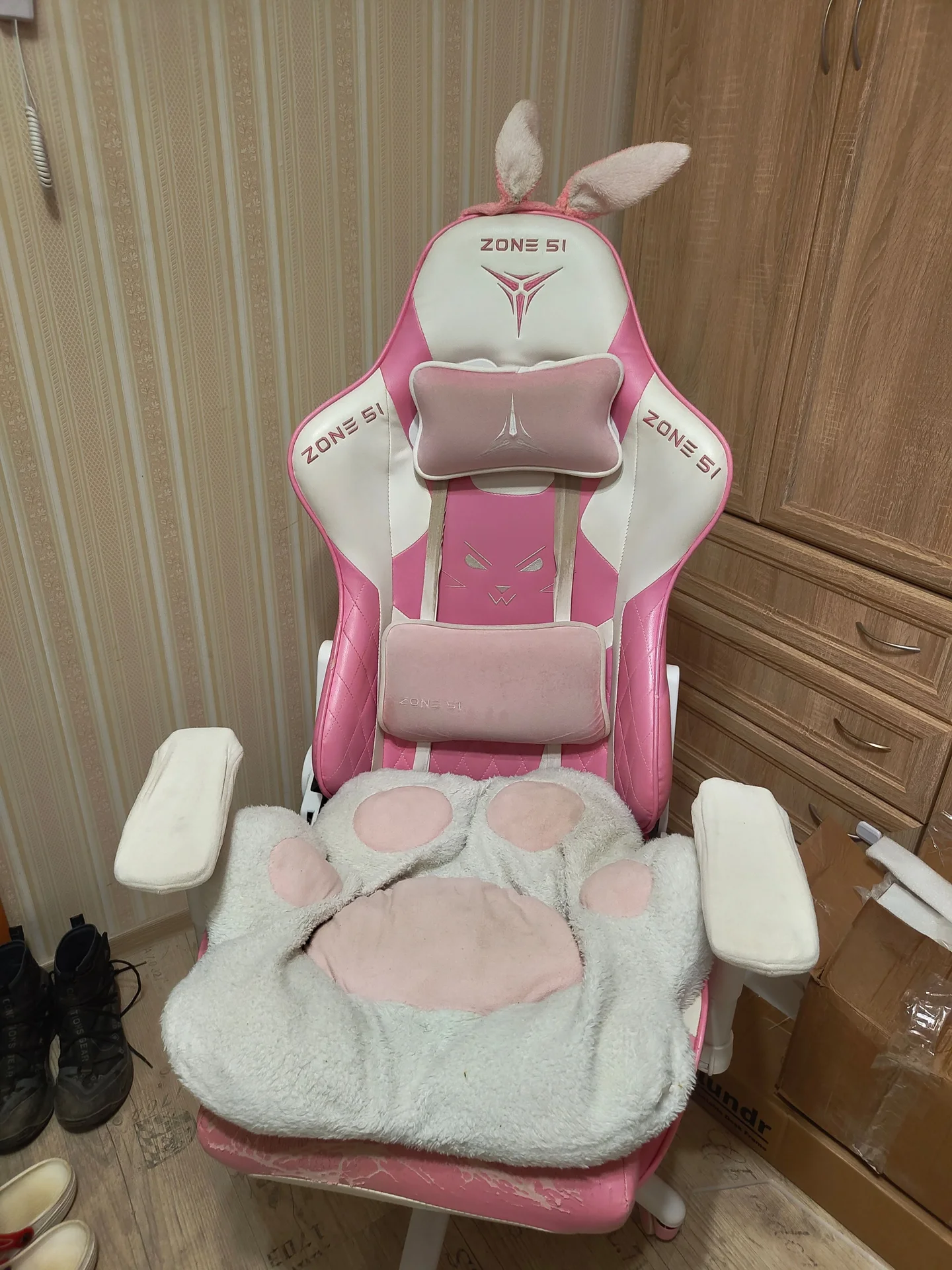 Игровое кресло zone 51 Bunny pink white - изображение 1