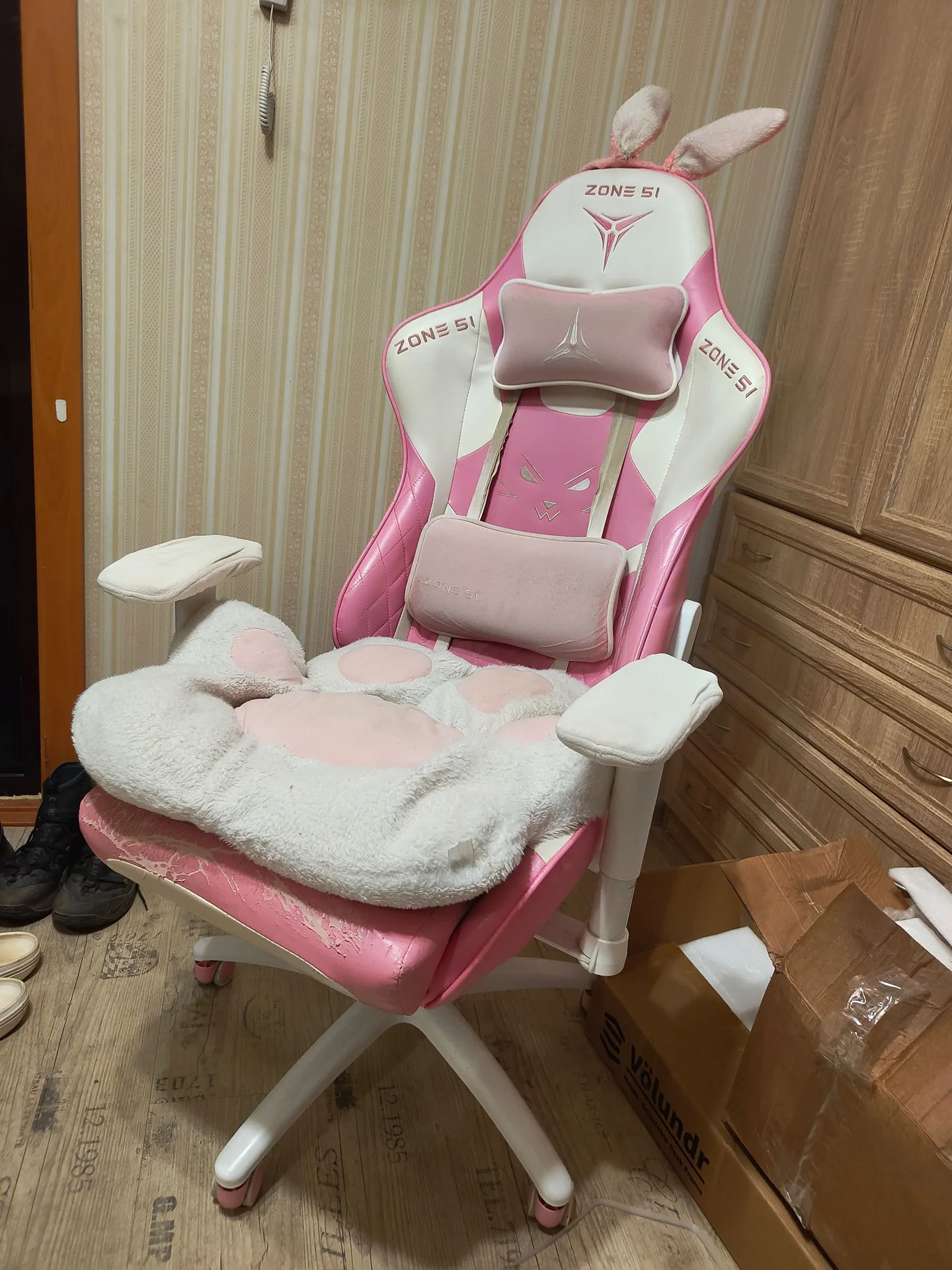 Игровое кресло zone 51 Bunny pink white - миниатюра 2
