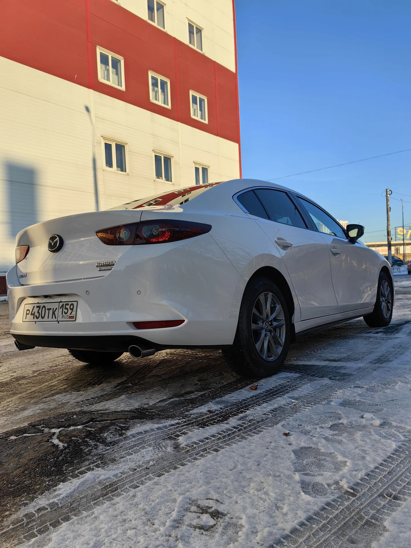 Mazda 3 - миниатюра 2