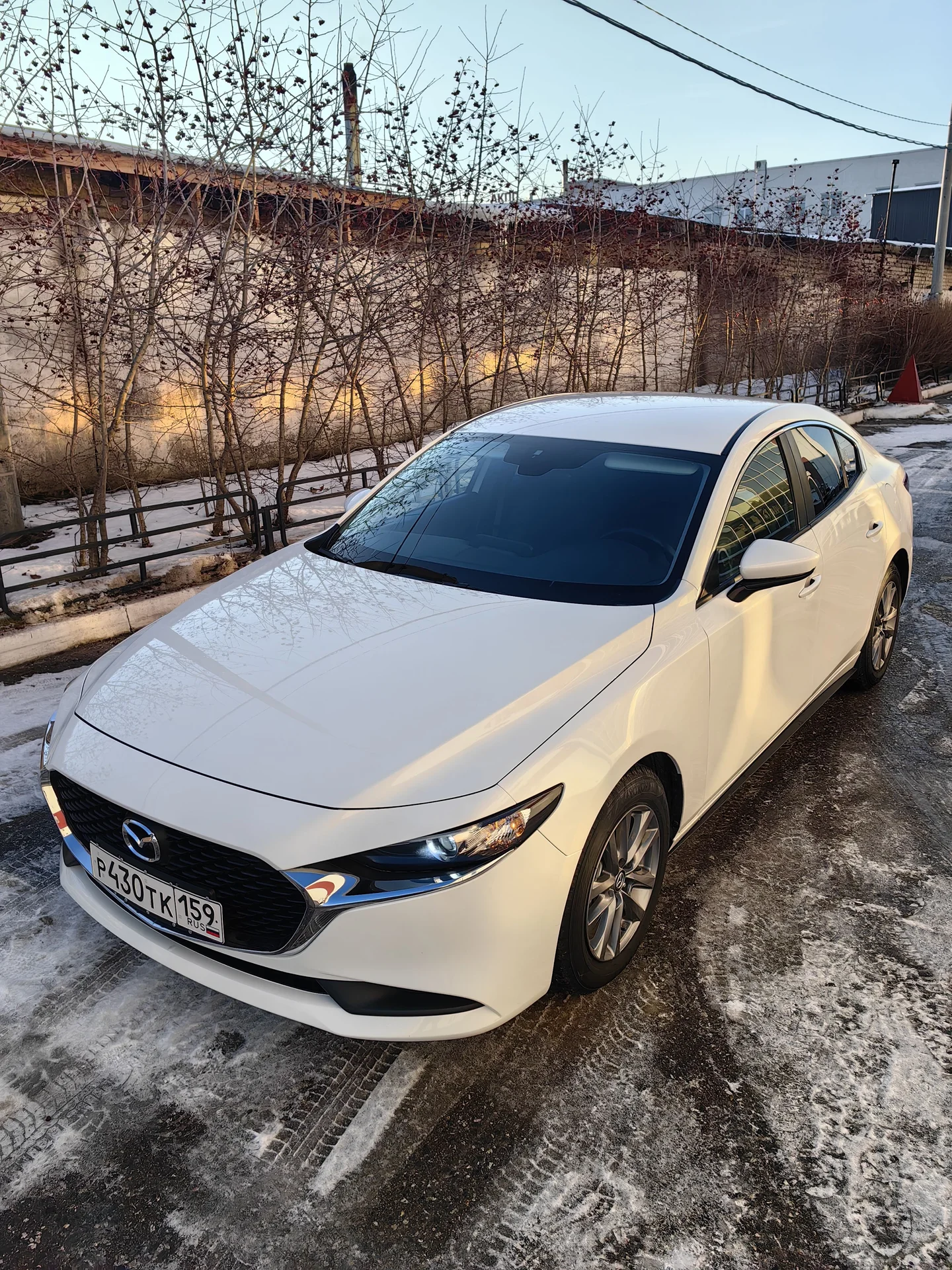 Mazda 3 - миниатюра 5