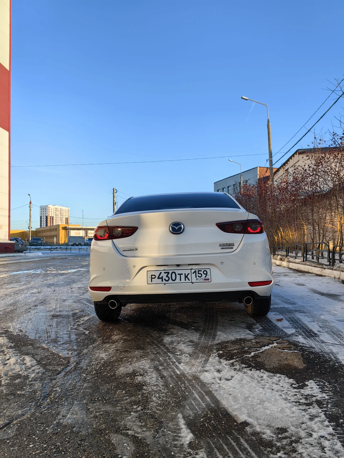 Mazda 3 - миниатюра 8