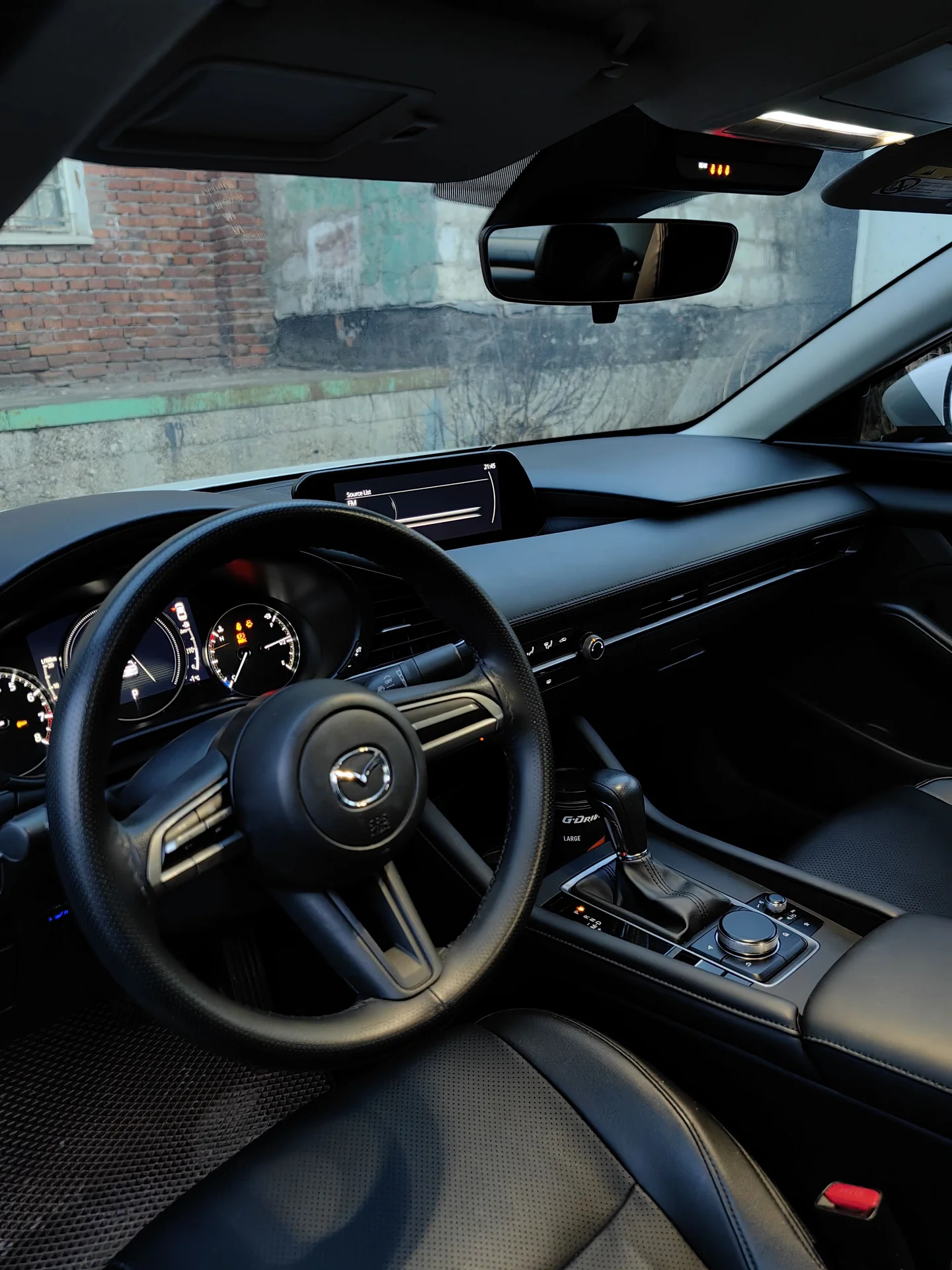 Mazda 3 - миниатюра 13