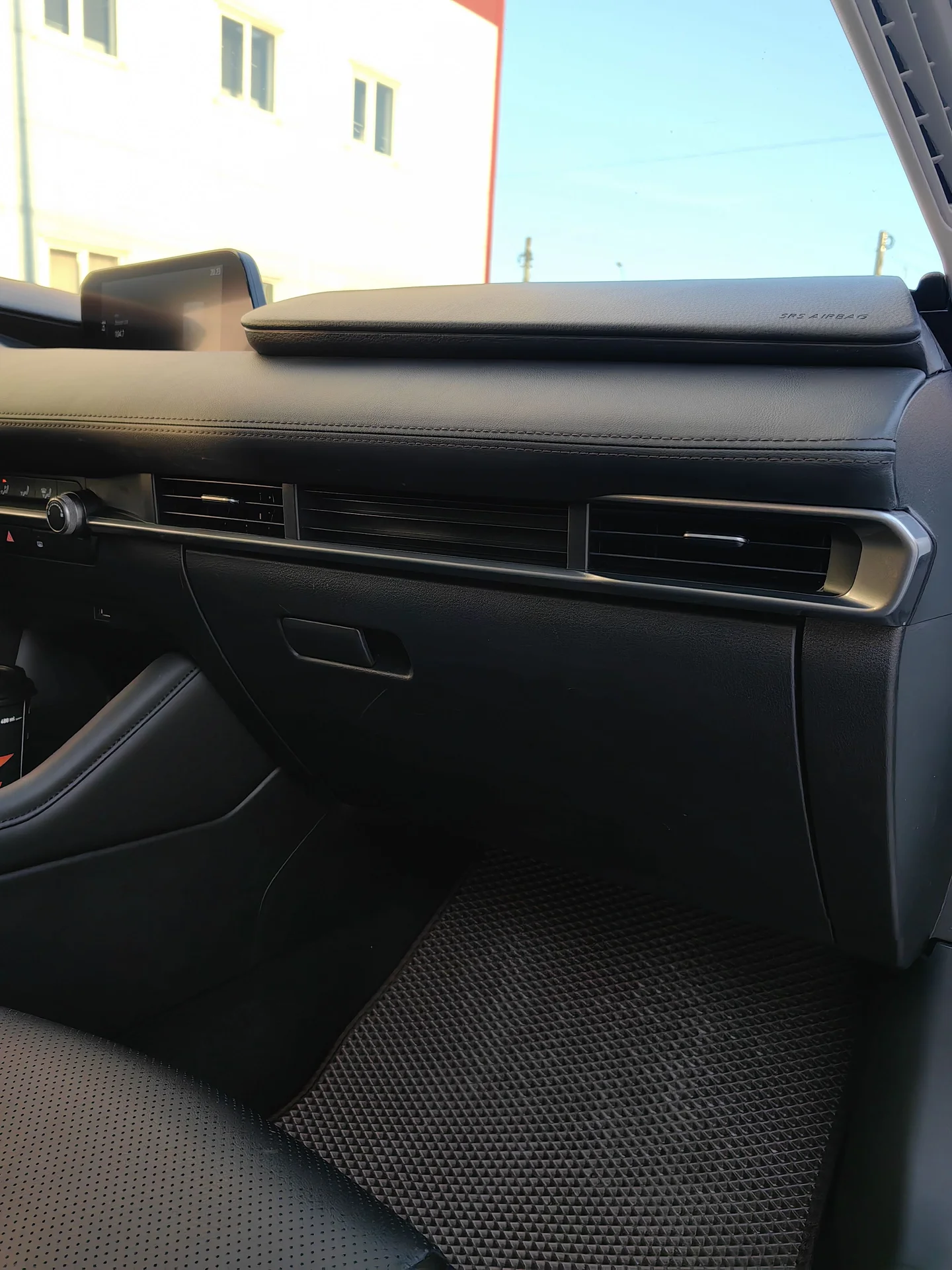 Mazda 3 - миниатюра 17