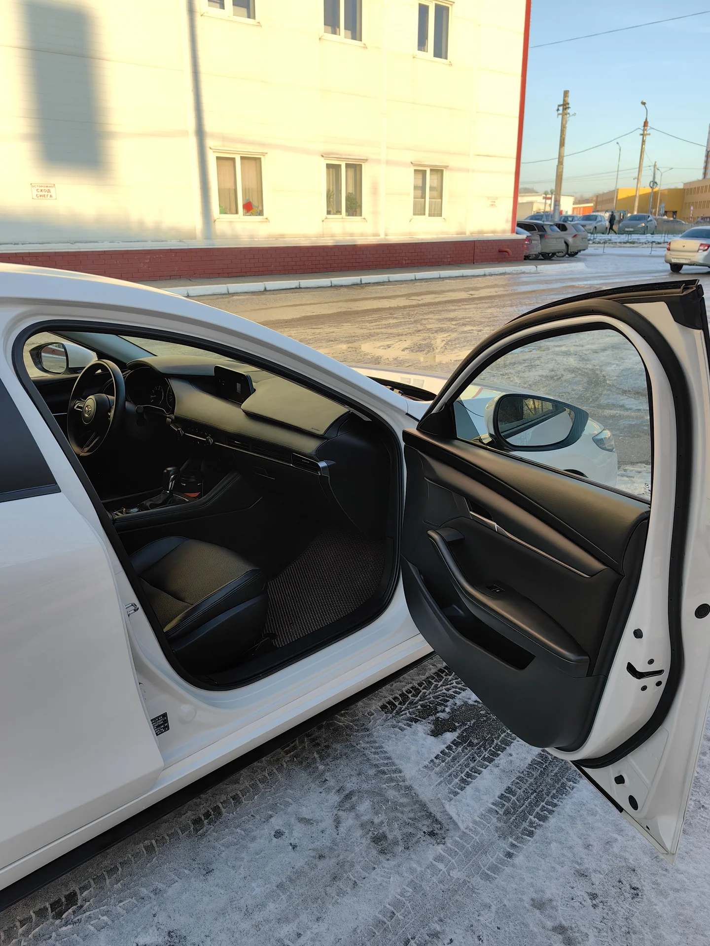 Mazda 3 - миниатюра 33