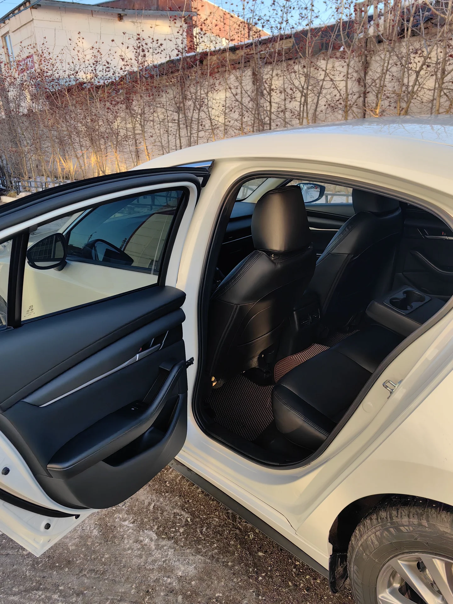 Mazda 3 - миниатюра 35