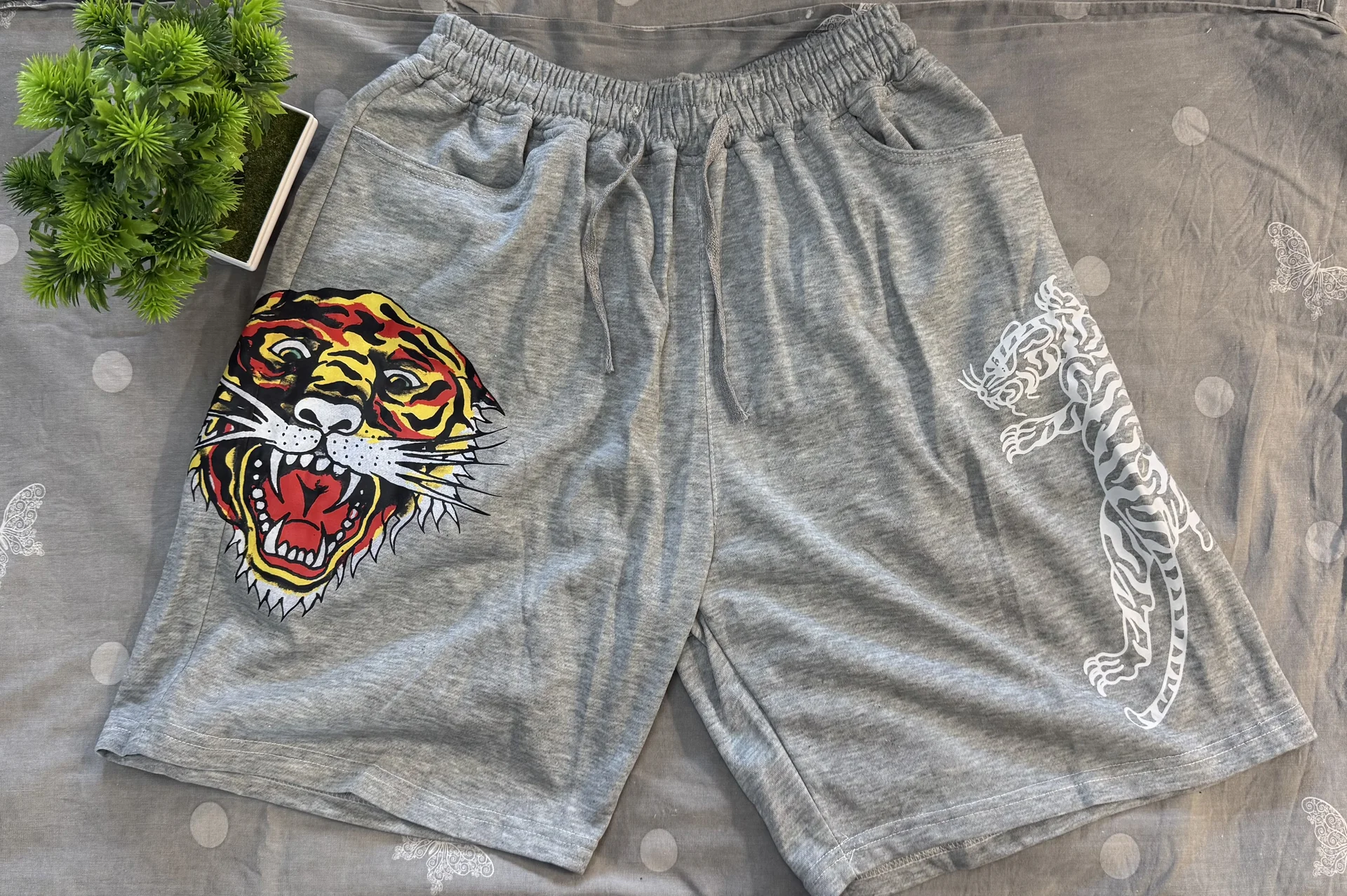 Шорты Ed Hardy Tiger серые - изображение 1