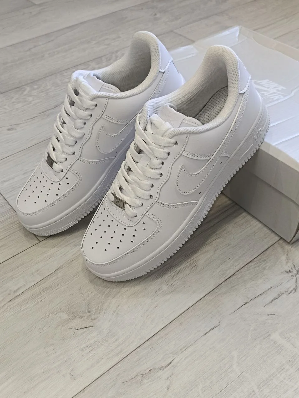 Кроссовки унисекс Air Force 1 белые - миниатюра 3