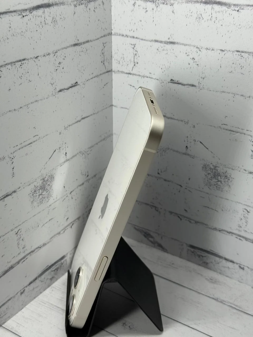iPhone 13 128GB White б/у - миниатюра 5