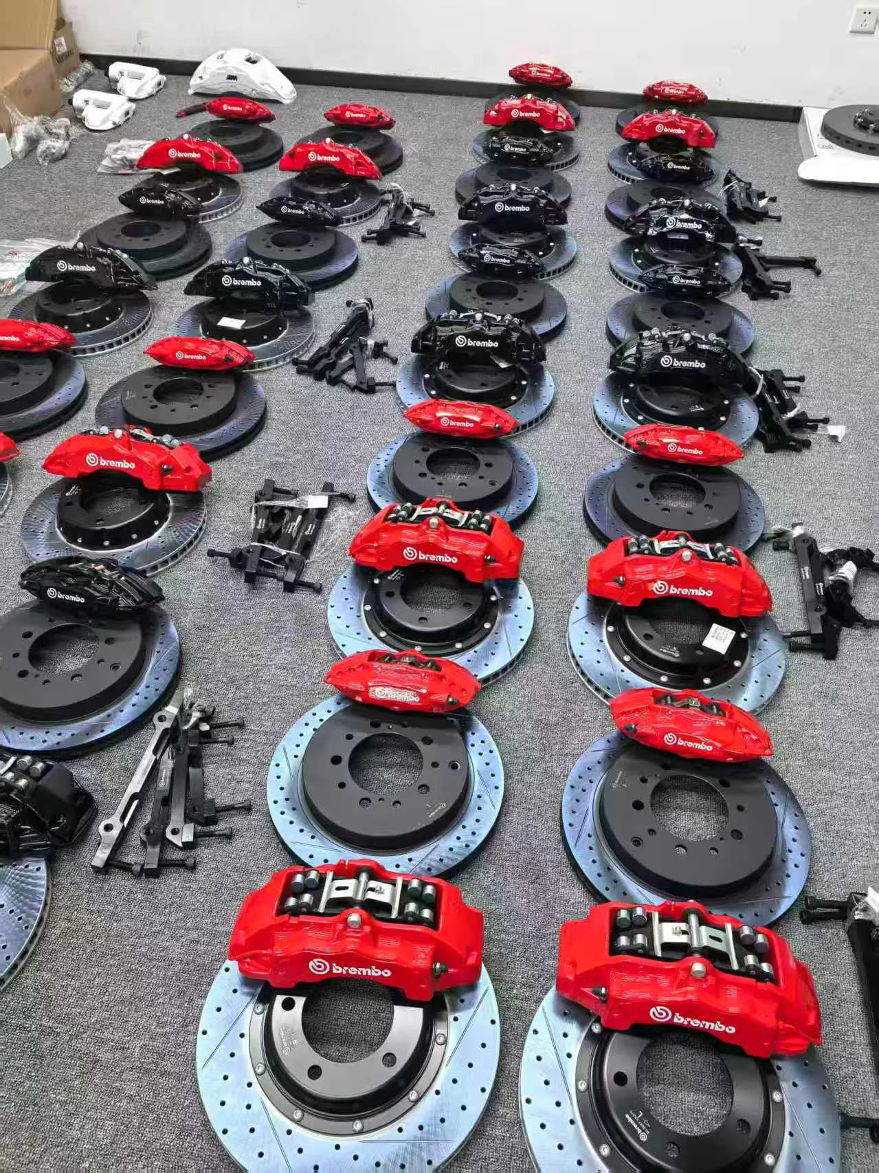 Тормозная система Brembo GT6 380mm любое авто - миниатюра 2
