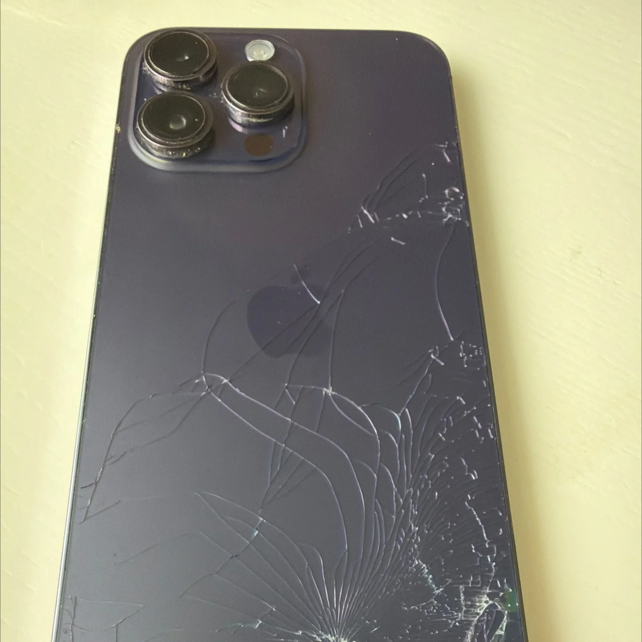 iPhone 14 Pro Max - миниатюра 2