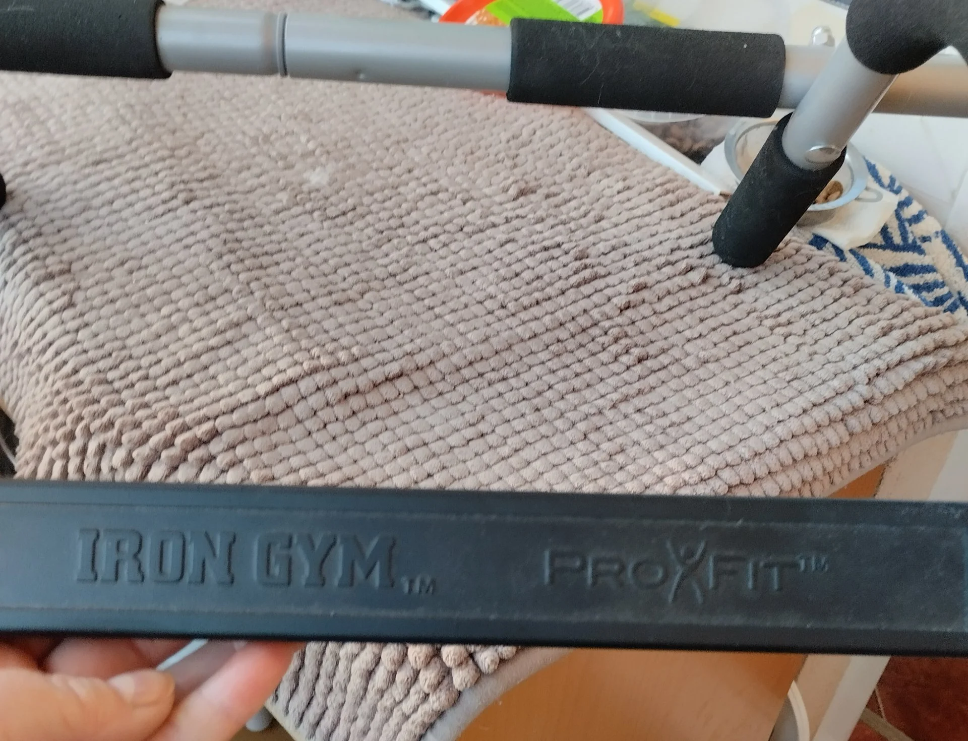 Турник в дверной проем Iron Gym - миниатюра 3