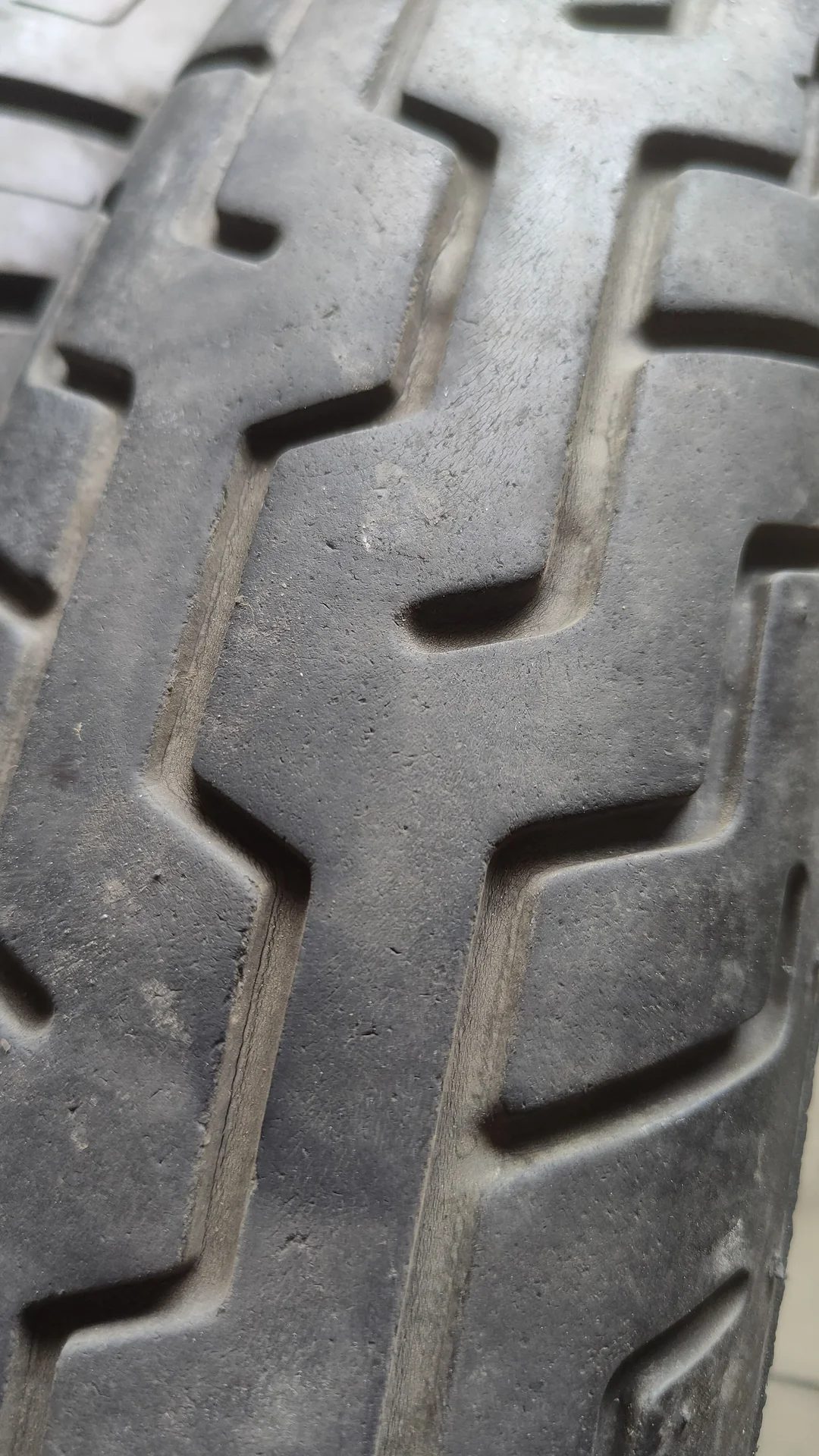 Мотошины 100/90 r19 160/80 r15 - миниатюра 2
