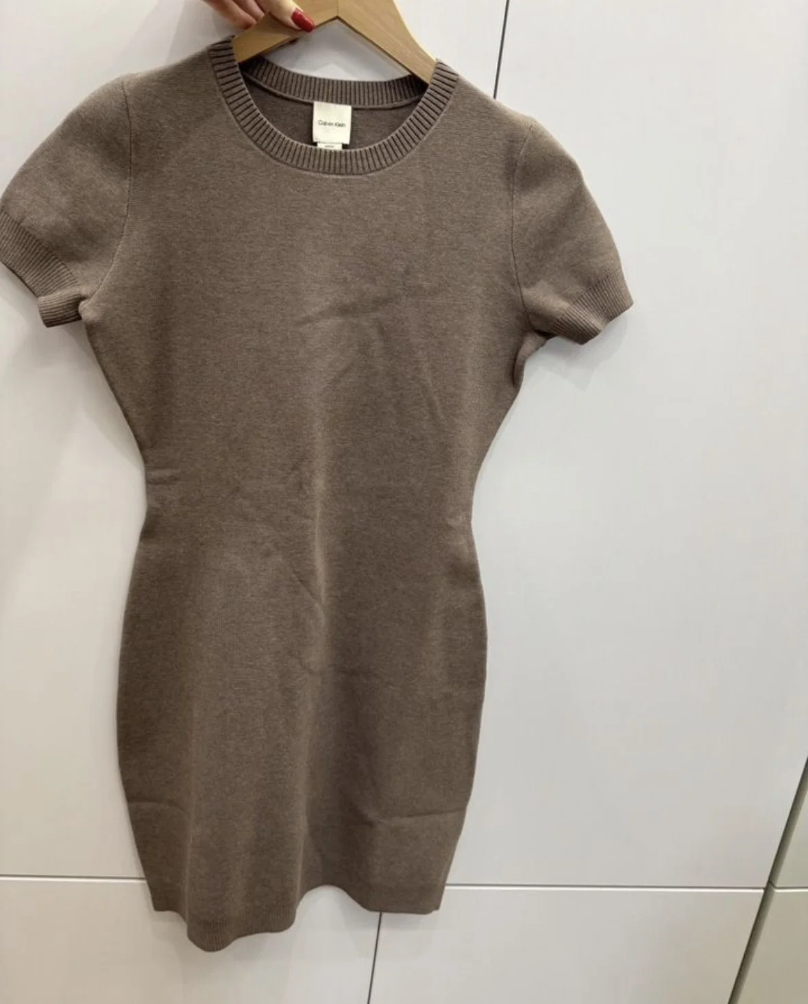 Платье Calvin Klein s новое - миниатюра 2