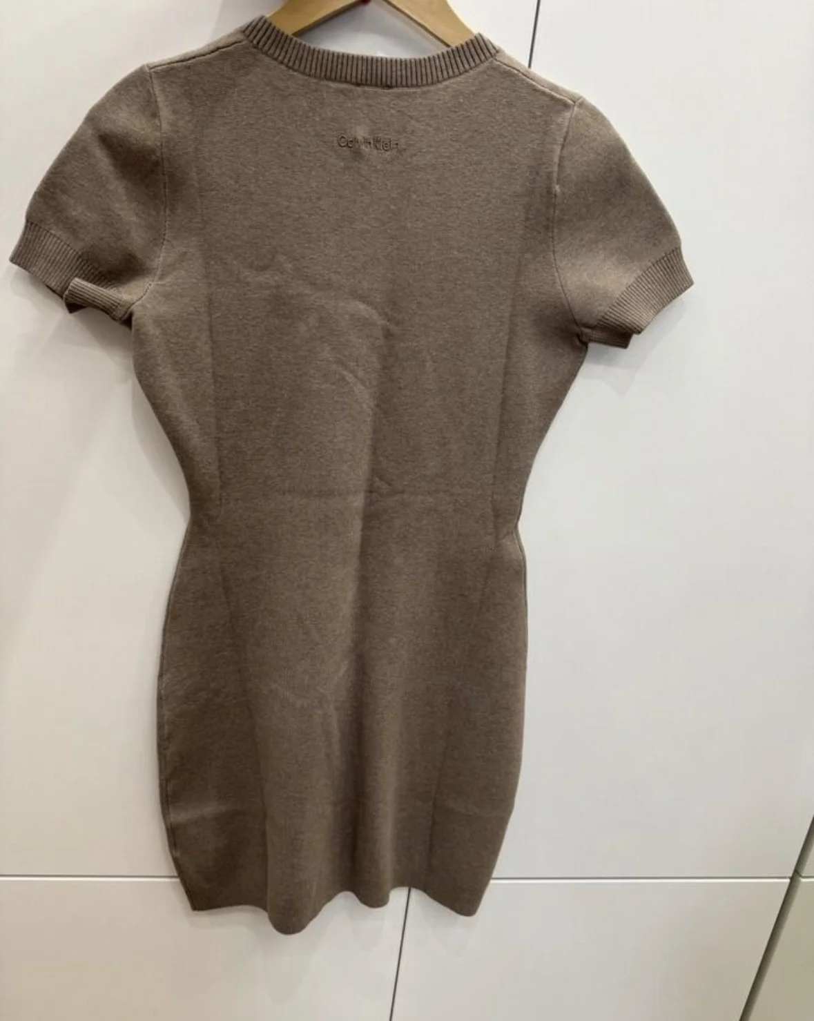 Платье Calvin Klein s новое - миниатюра 3