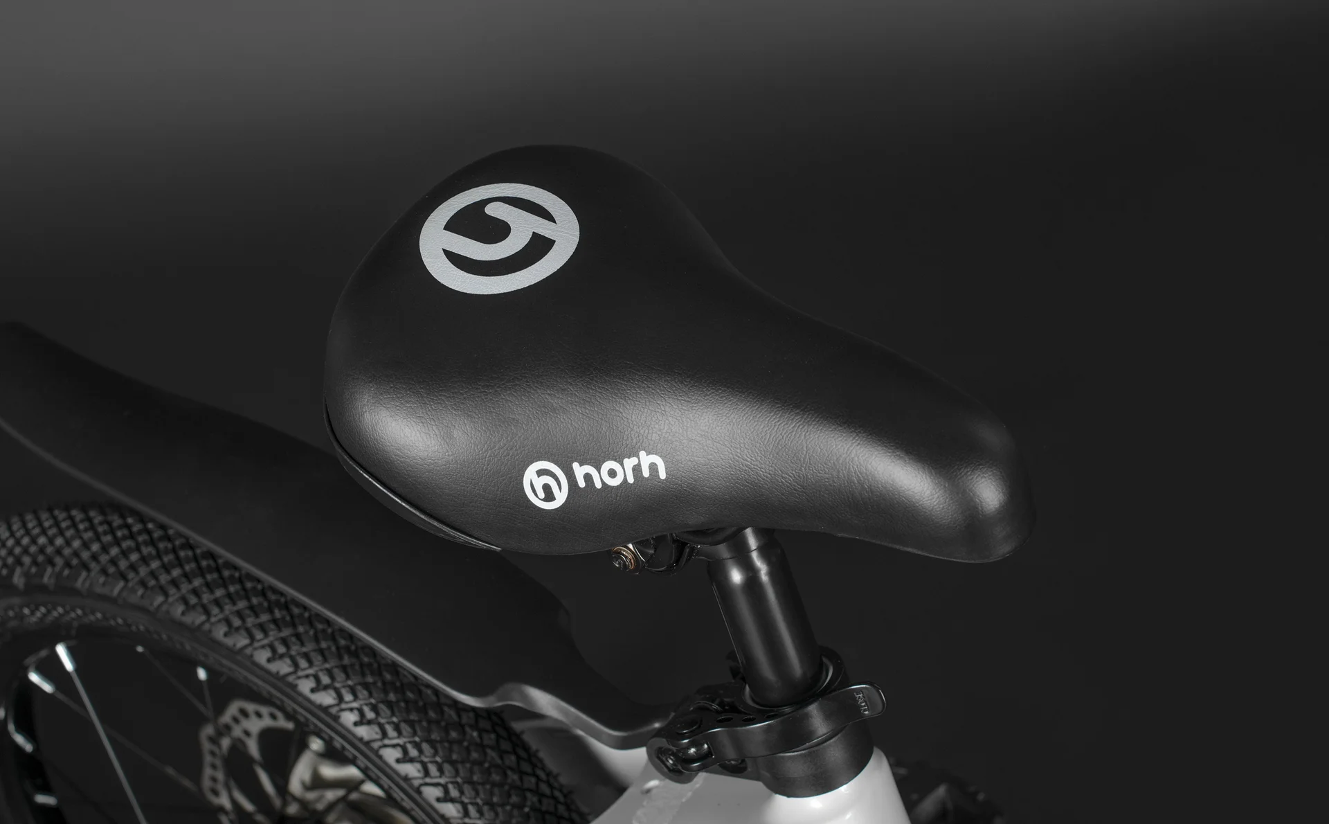 Велосипед HORH FORMULA 16 (2026) White-Black - миниатюра 9