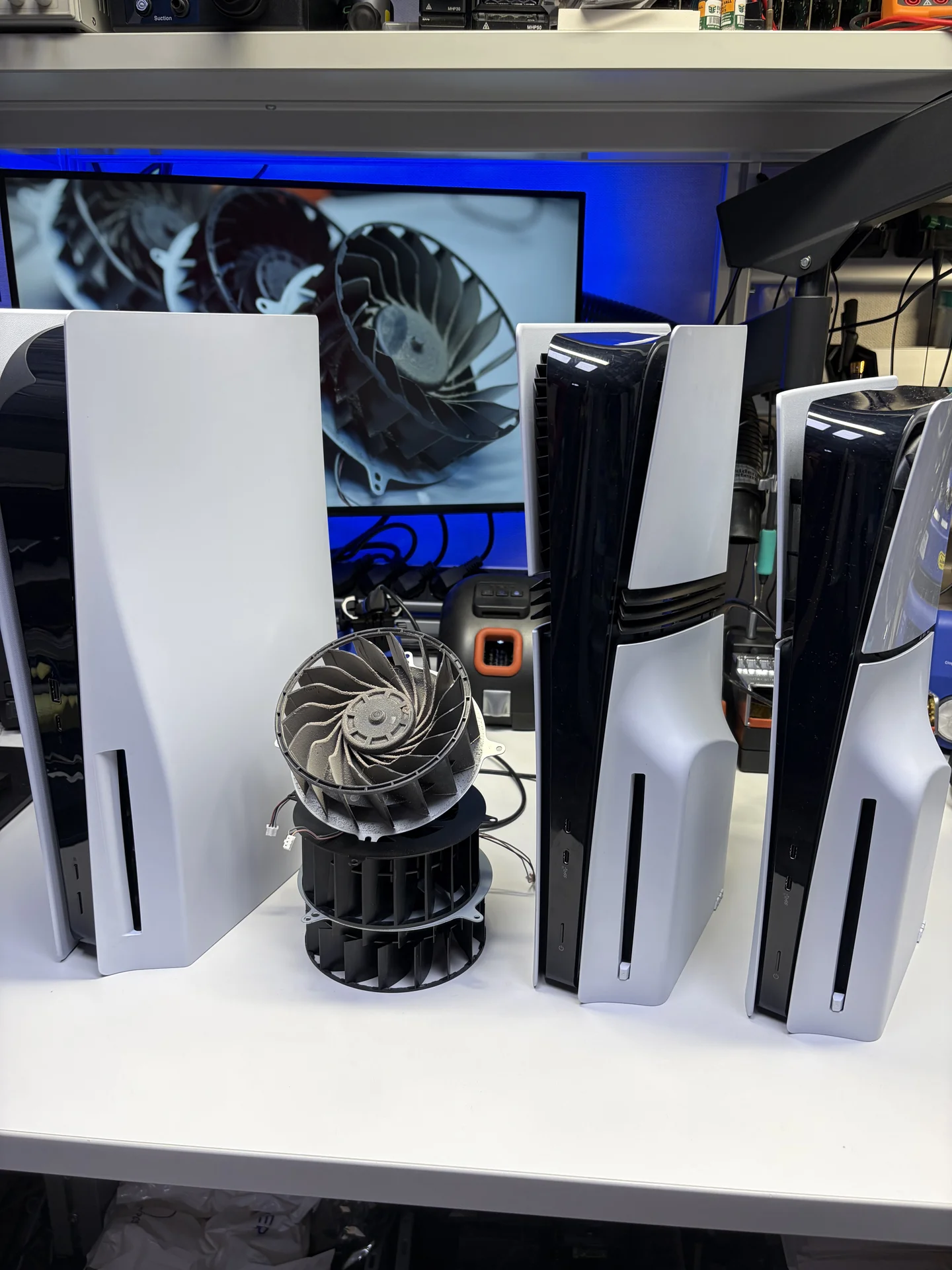 Ремонт PlayStation 5, Xbox Series в Москве - миниатюра 2