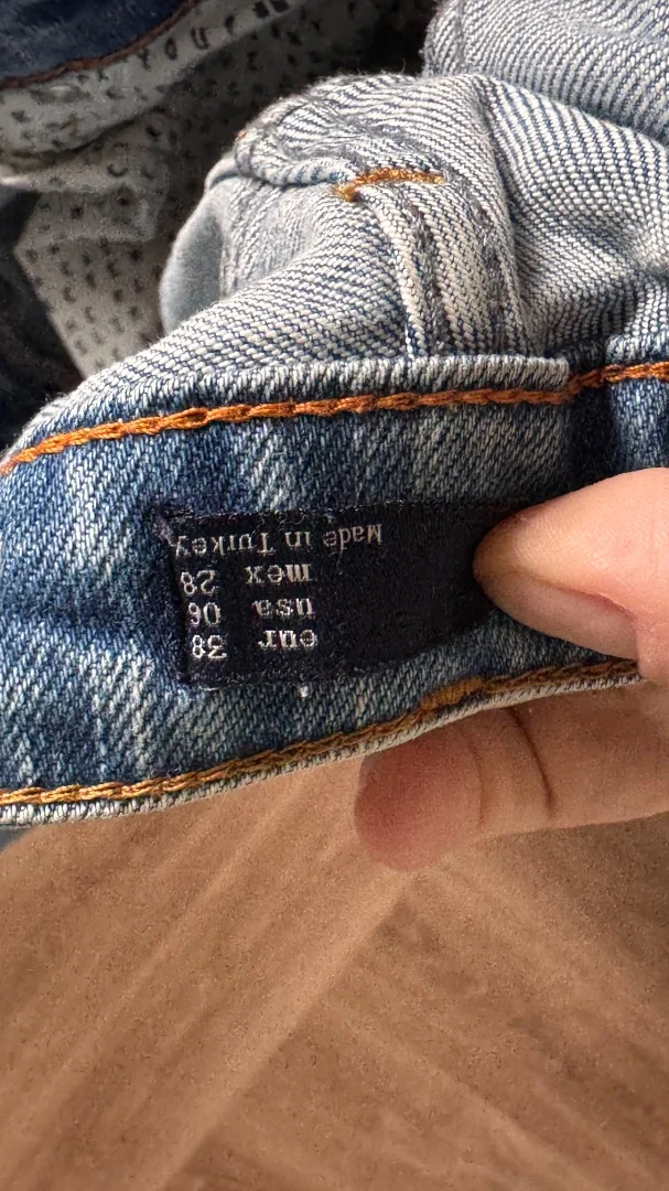 Джинсы zara - миниатюра 4