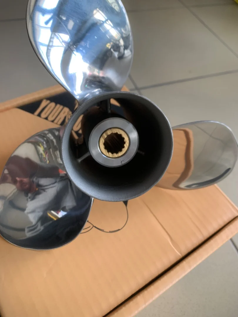 Гребной винт стальной Tohatsu 9.9-20 - миниатюра 5